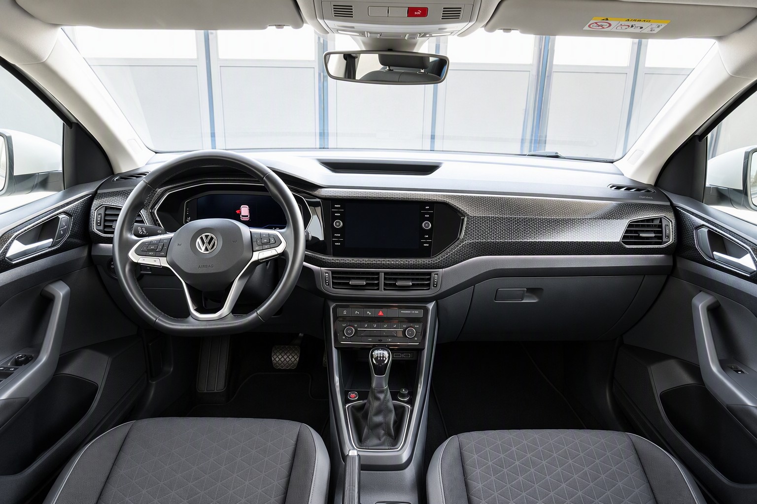 VW T-Cross 1.0 TSI Life Sport DSG-image-4