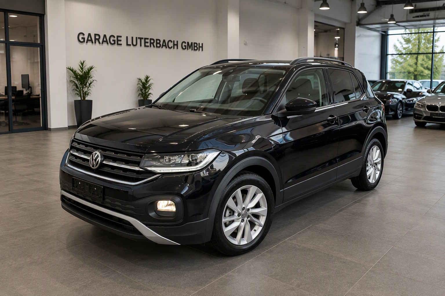 VW T-Cross 1.0 TSI Life Sport DSG-image-0