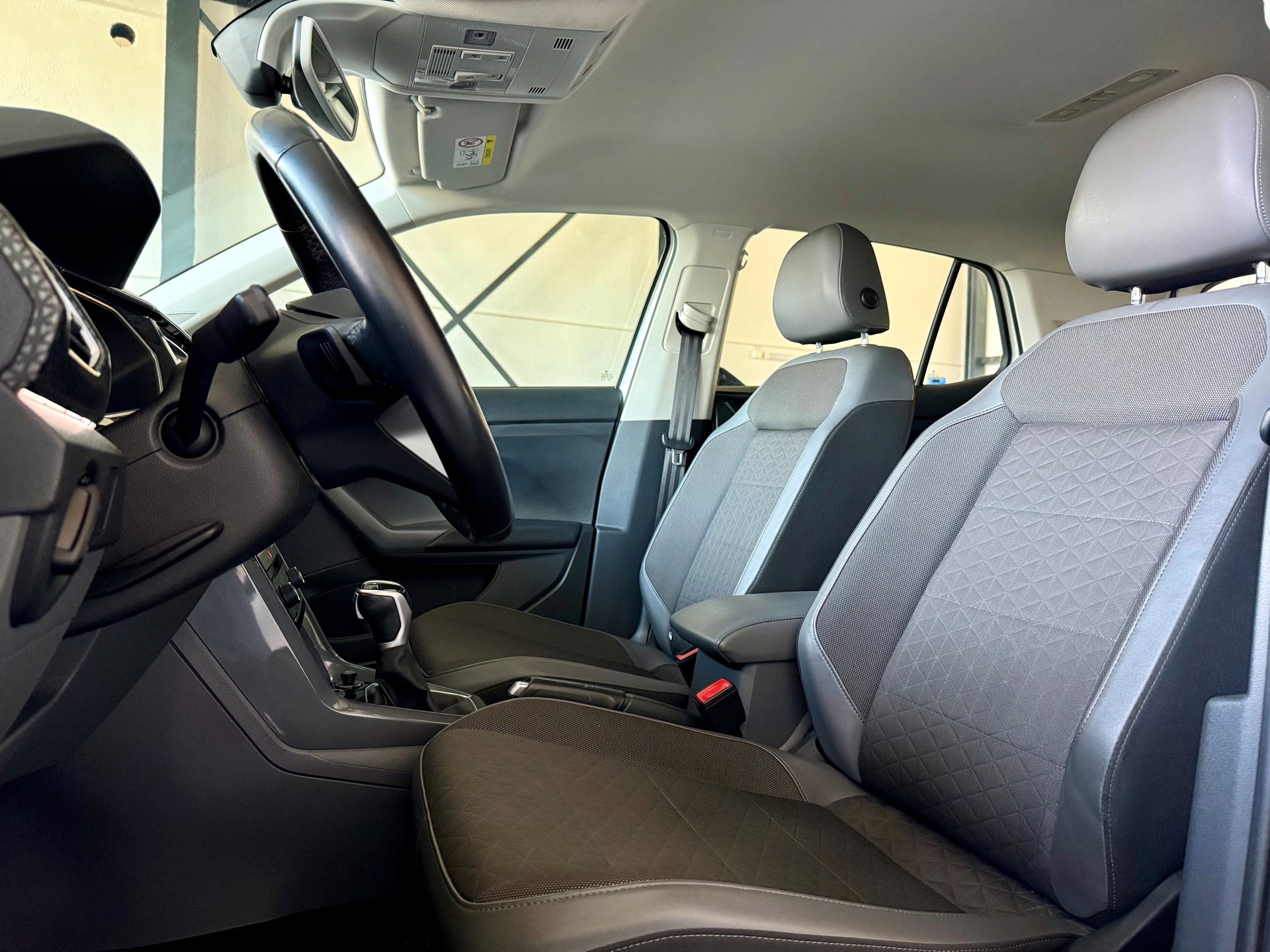 VW T-Cross 1.0 TSI Life Sport DSG-image-6
