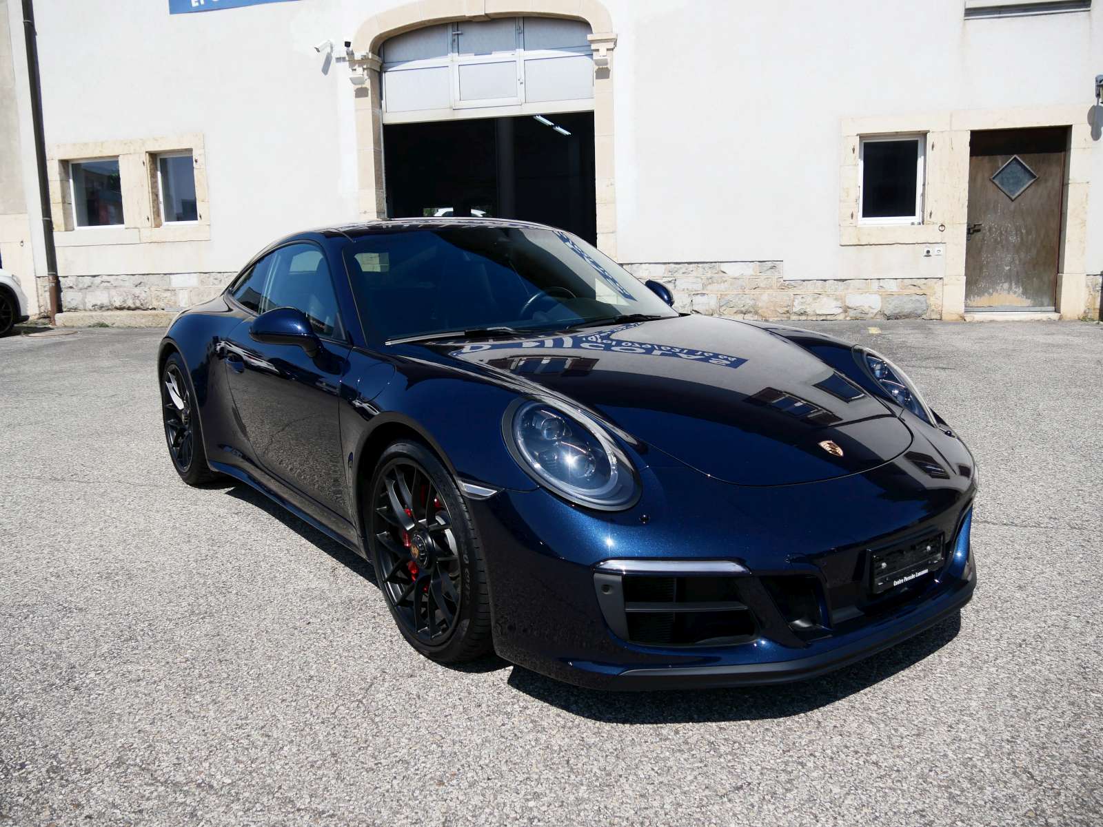 PORSCHE 911 Carrera 4 GTS PDK-image-6