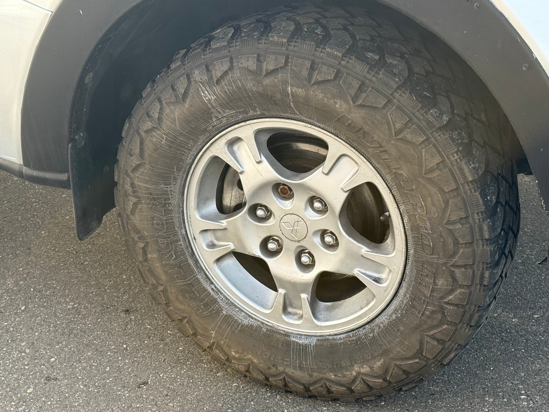 MITSUBISHI Pajero 3.2 DI-D Intense Automatic-image-8