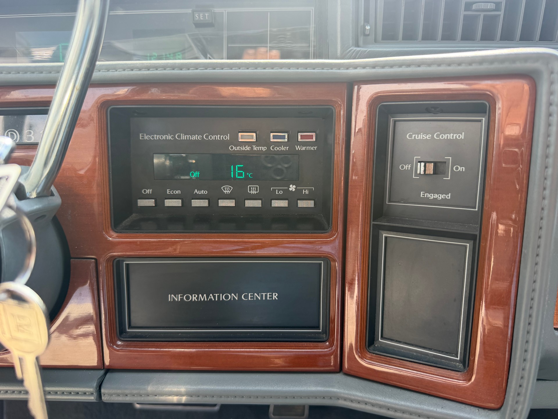 CADILLAC Deville 4.5-image-15