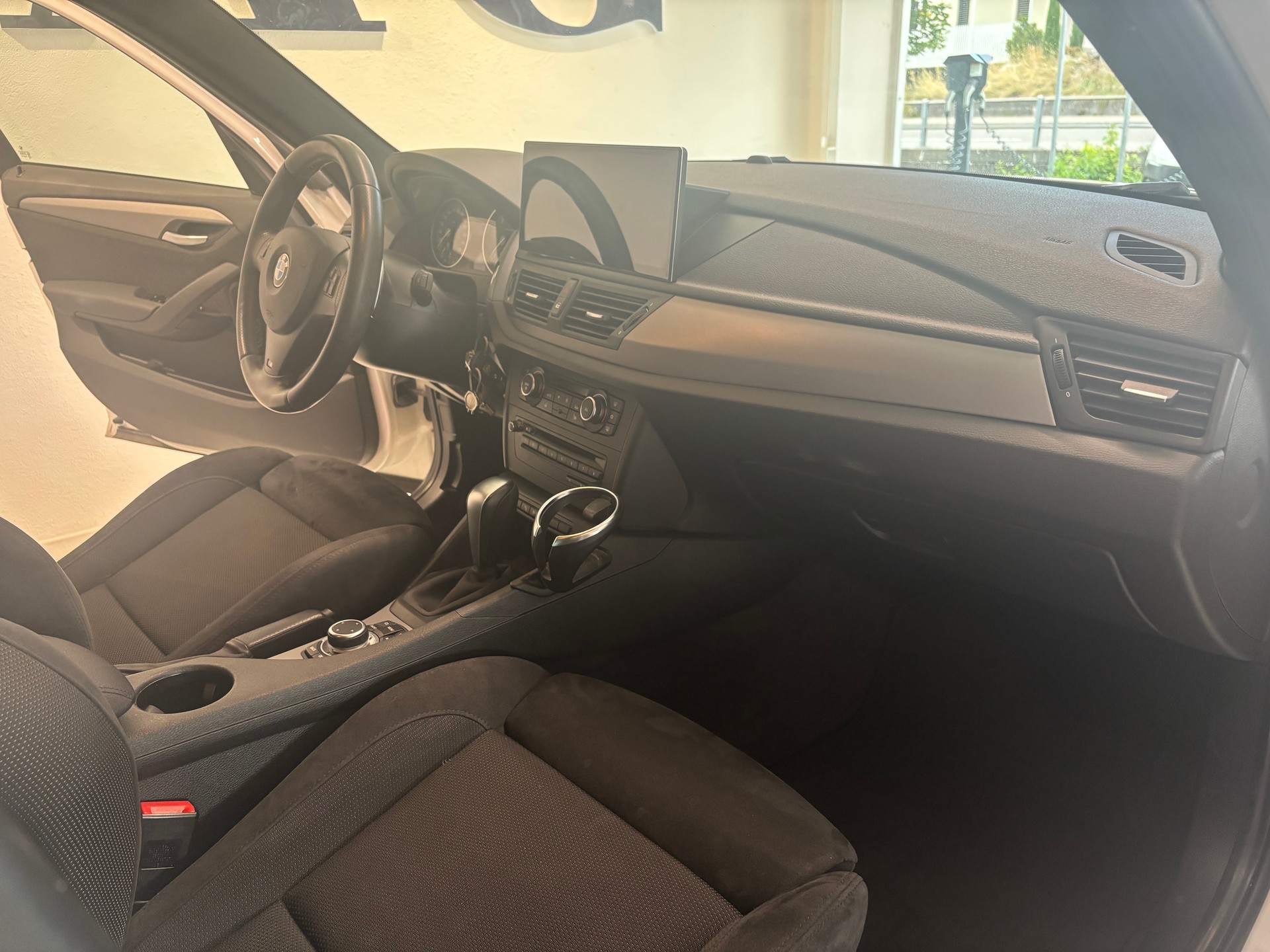 BMW M-Packet X1 xDrive 20d Steptronic-image-6