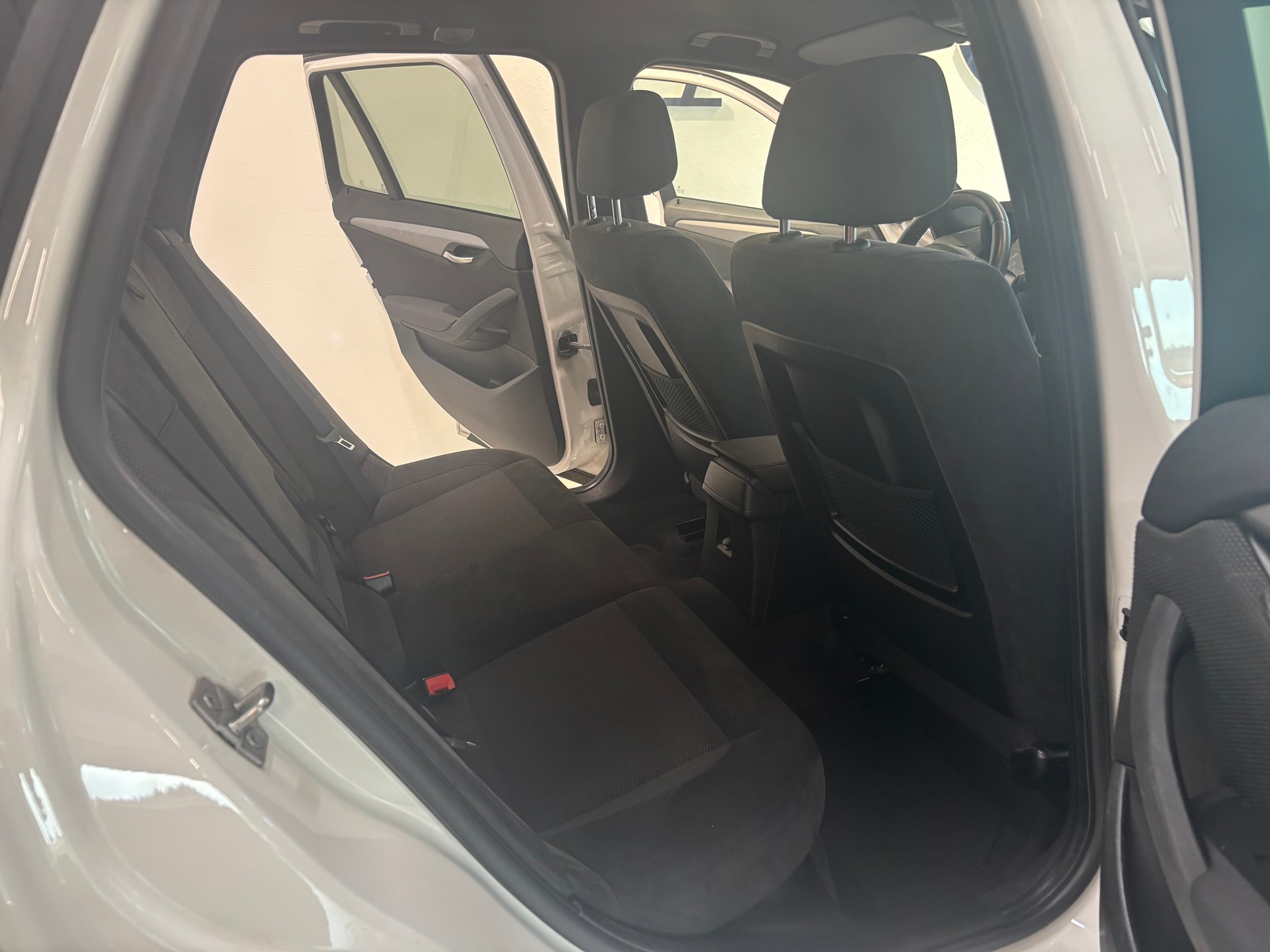 BMW M-Packet X1 xDrive 20d Steptronic-image-10