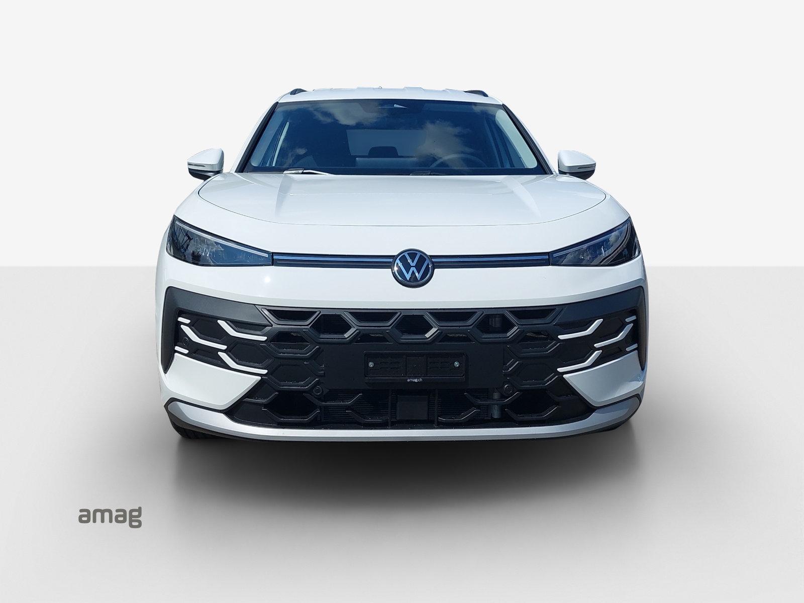 VW T-Roc 1.5 eTSI mHEV Life DSG-image-6