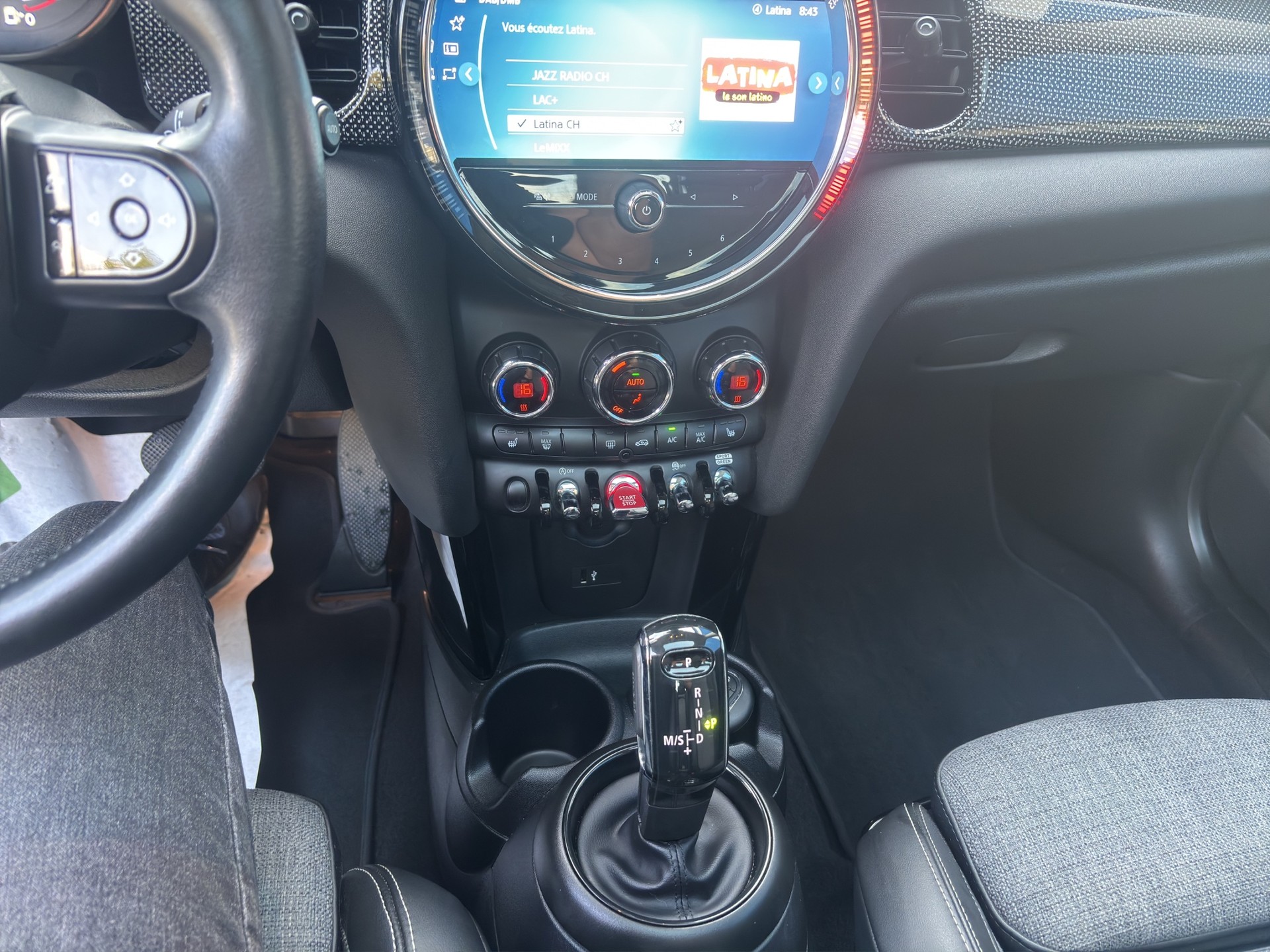 MINI Cooper Steptronic DKG-image-12