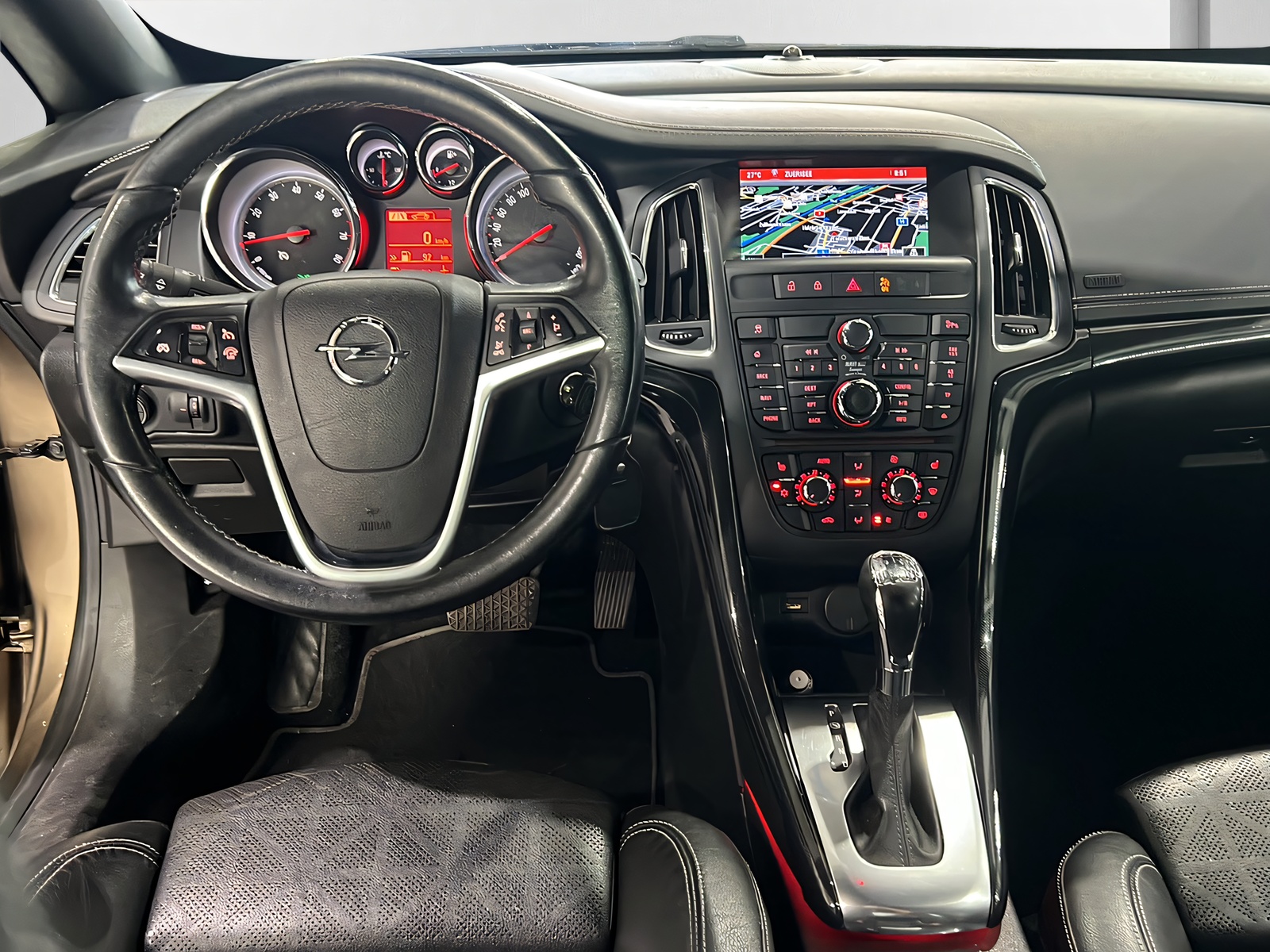 OPEL Cascada 1.6i 16V Automat**Rückfahrtkam,Tempomat,Frisch ab MFK**-image-8