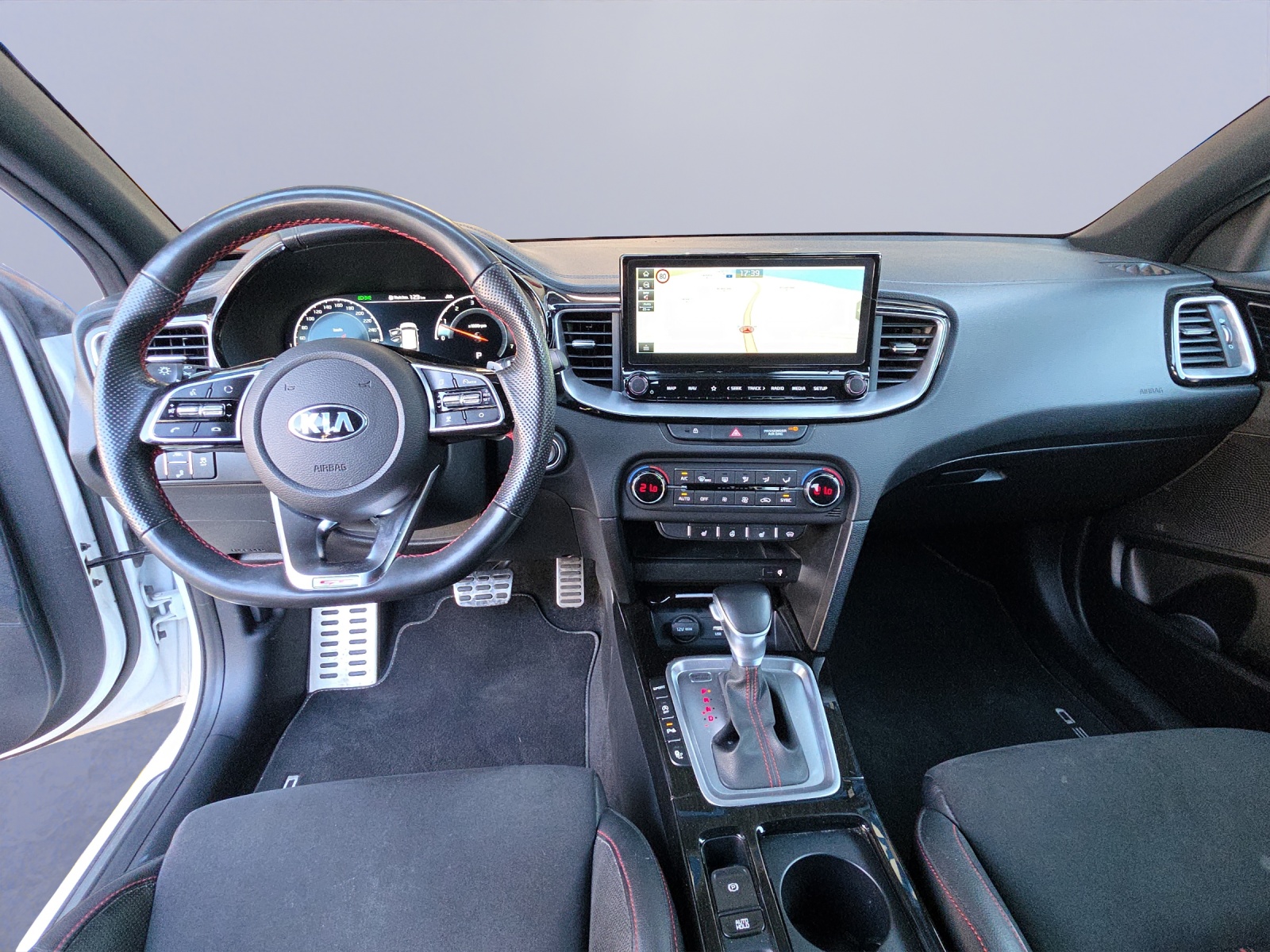 KIA Ceed 1.6 T-GDi GT-image-10