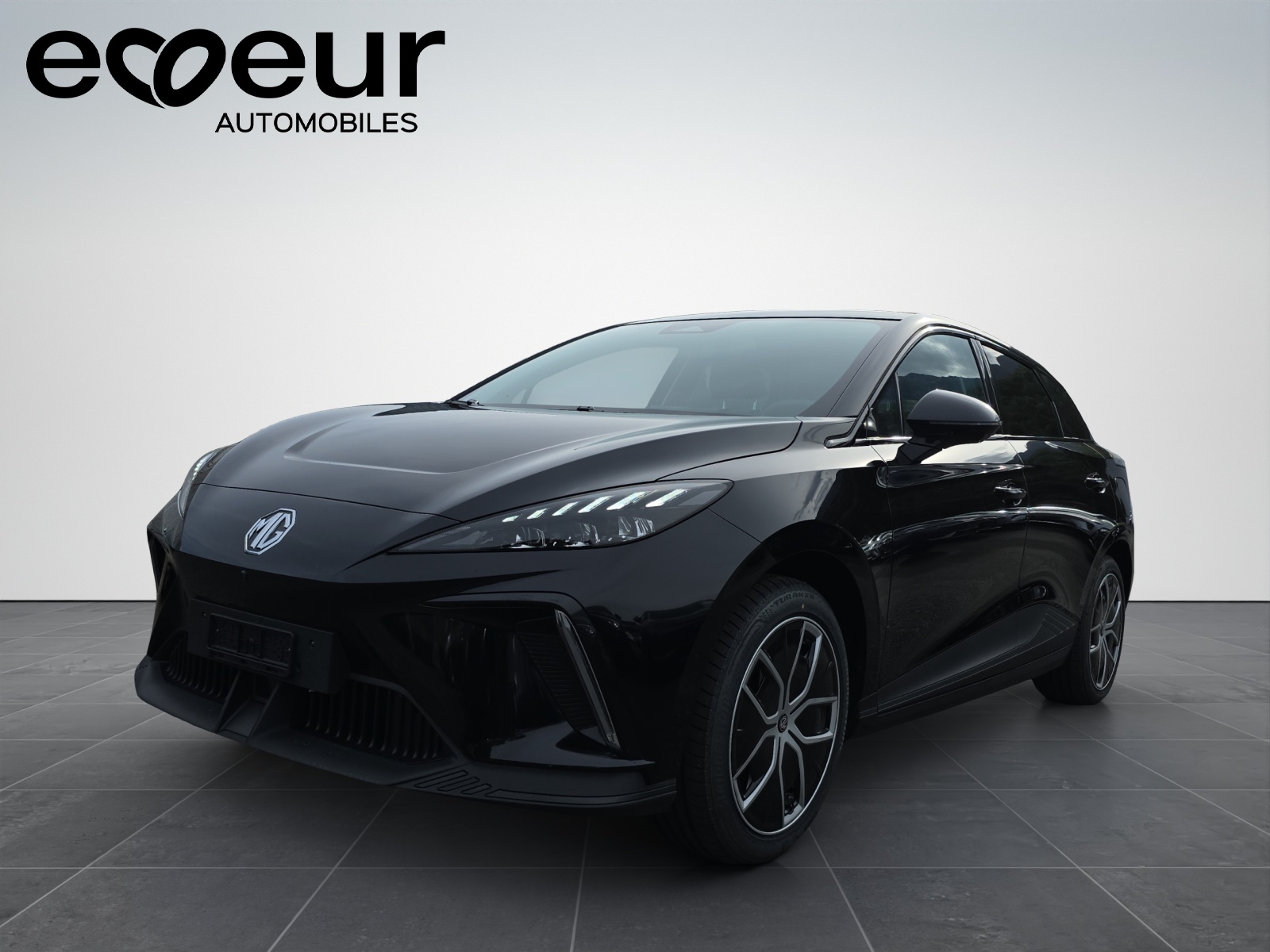 MG 4 64 kWh Luxury-image-1