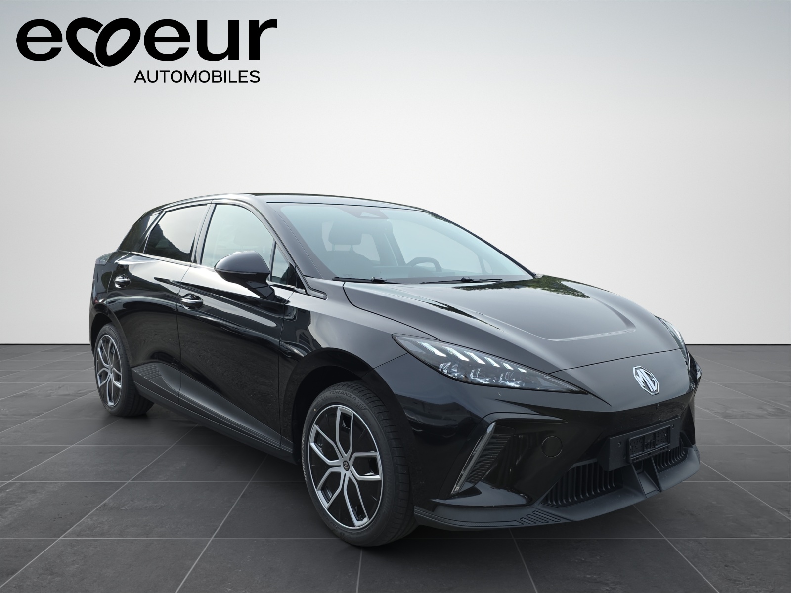 MG 4 64 kWh Luxury-image-7