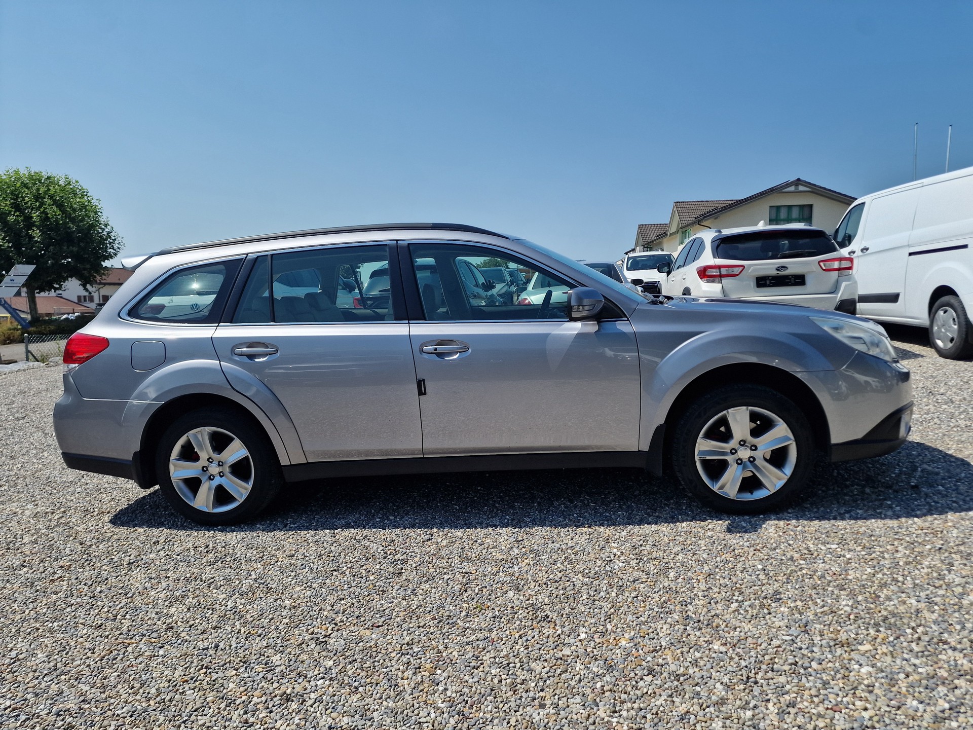 SUBARU Outback 2.5i Limited AWD Lineartronic 12Mt Gara MFK Neu AHK