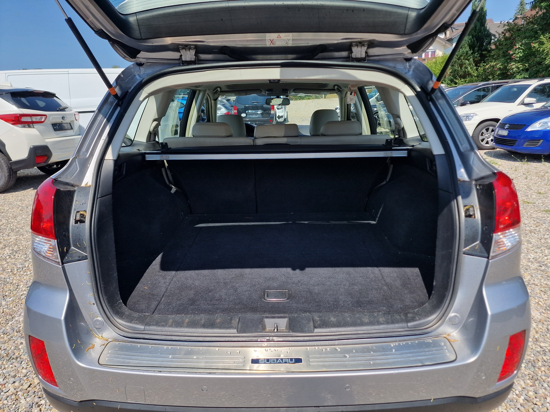SUBARU Outback 2.5i Limited AWD Lineartronic 12Mt Gara MFK Neu AHK-image-7