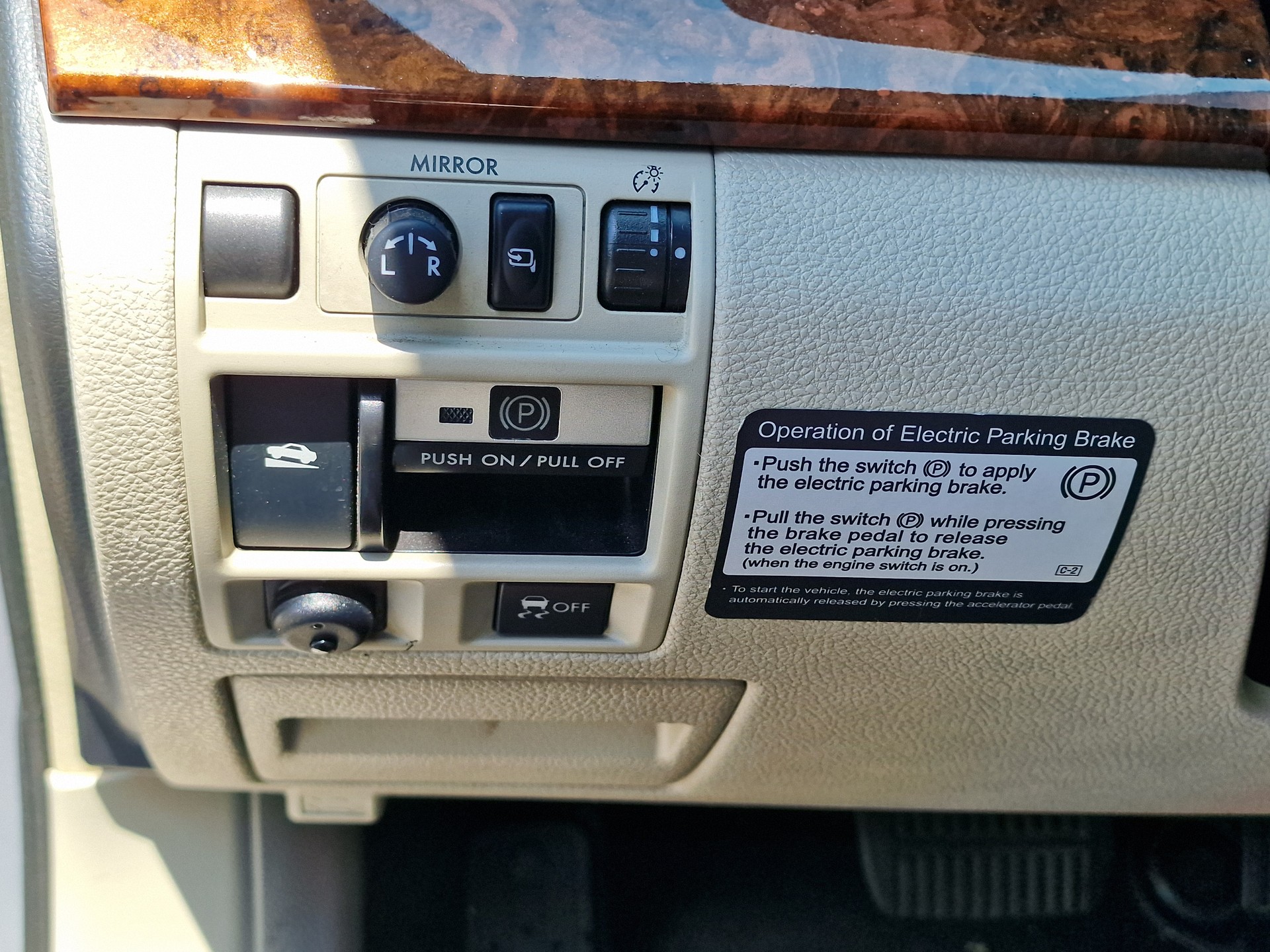 SUBARU Outback 2.5i Limited AWD Lineartronic 12Mt Gara MFK Neu AHK-image-27
