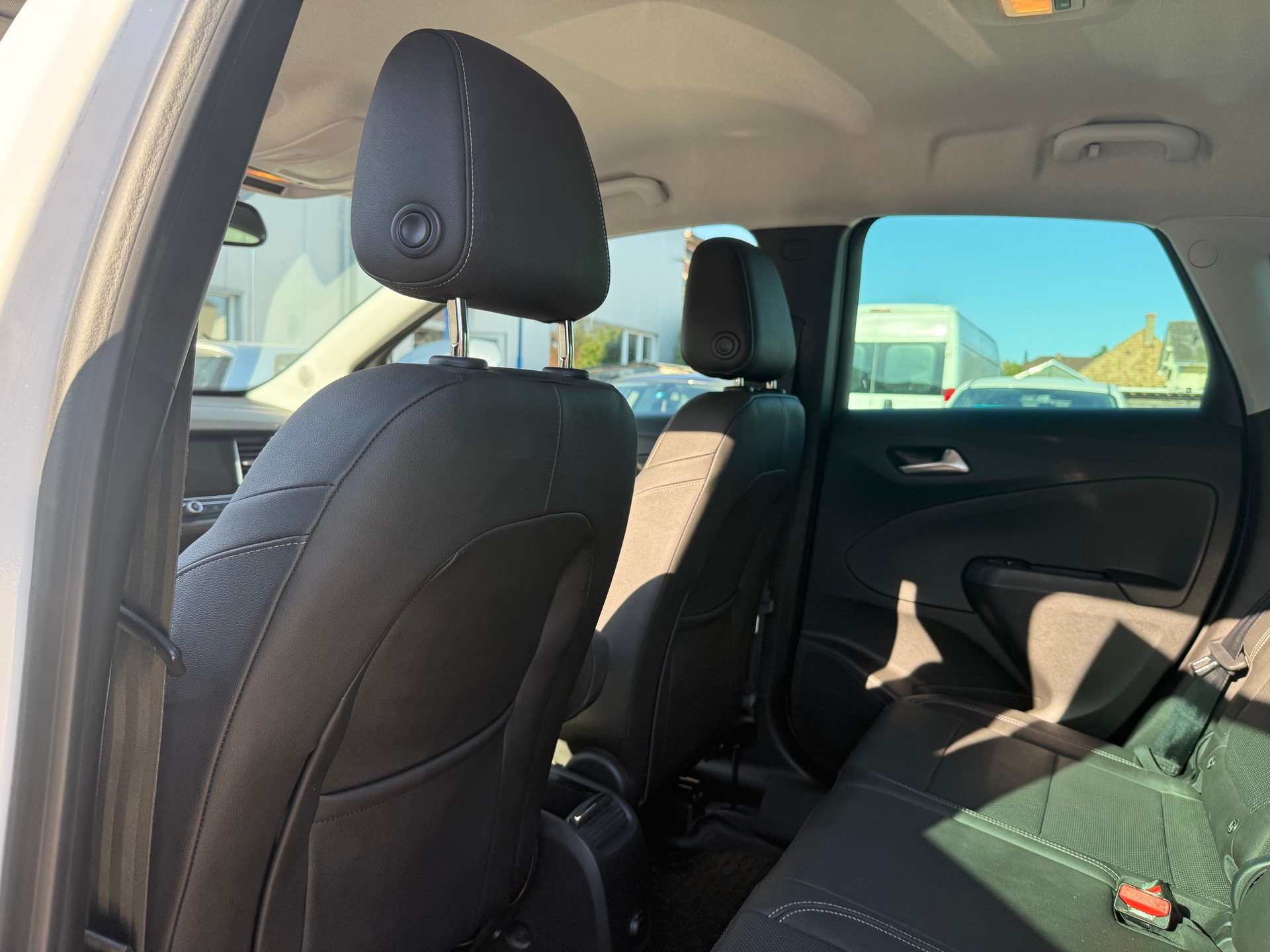 OPEL Crossland X 1.2i Excellence-image-10