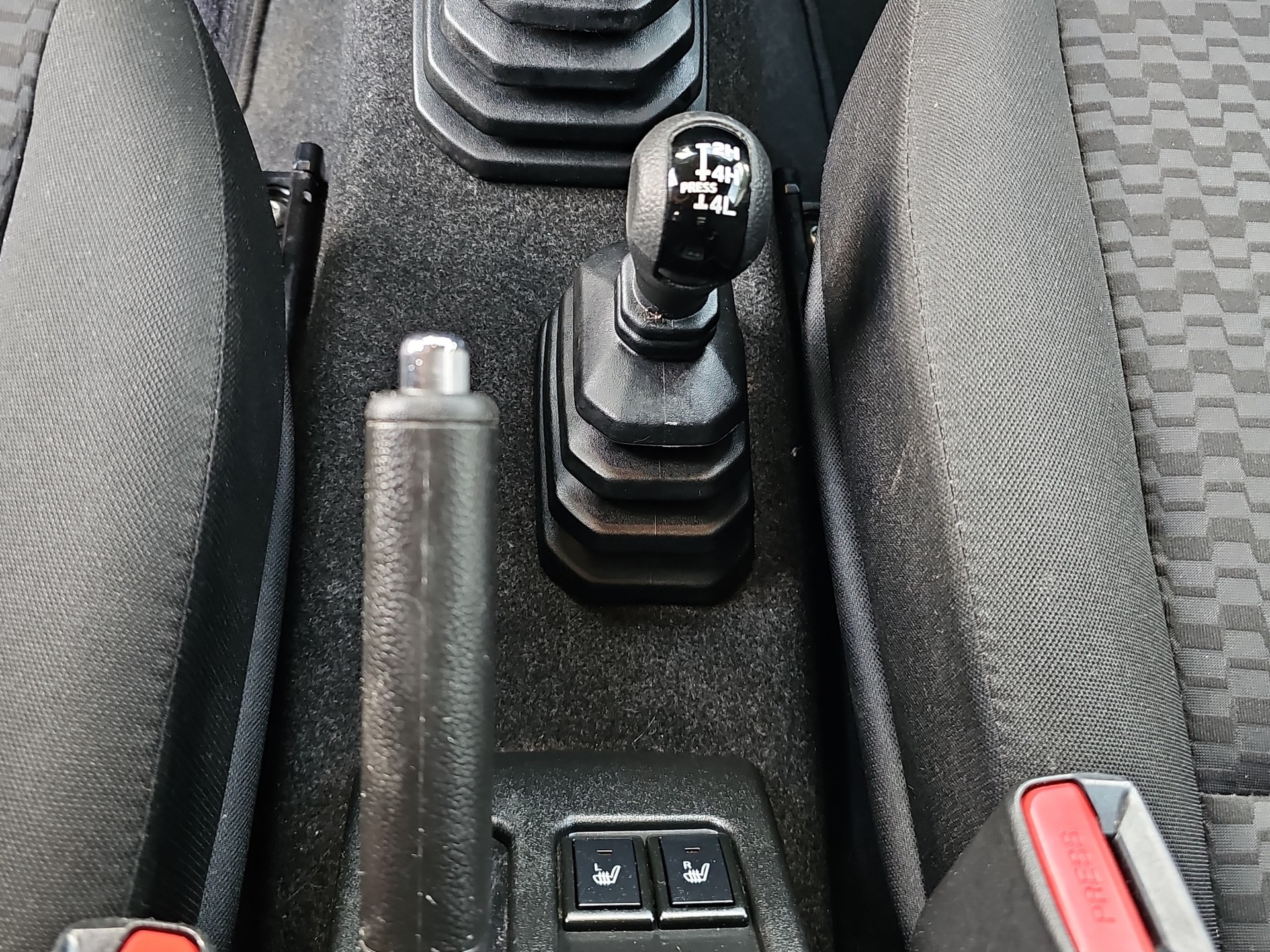 SUZUKI Jimny 1.5 Compact+ 4x4-image-14