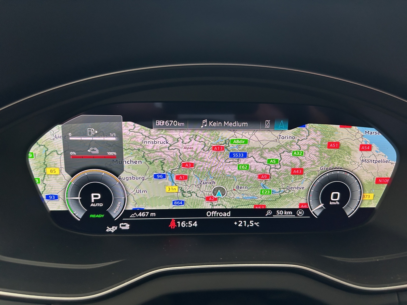 AUDI Q5 50 TFSI e PHEV S line quattro S-tronic - Luftfahrwerk - Matrix-LED - Rückfahrkamera - elektrische Sitze-image-9