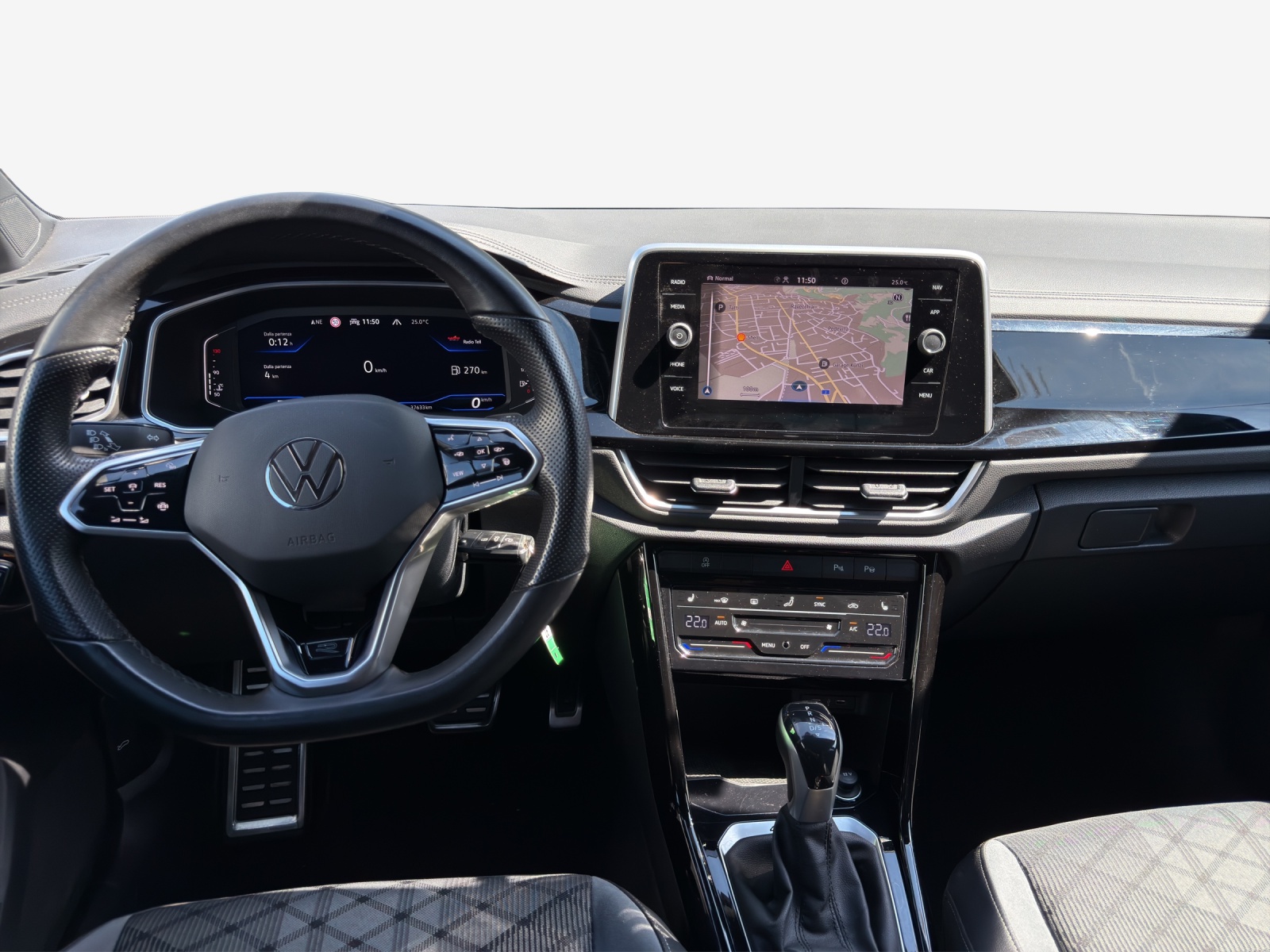 VW T-Roc 2.0 TSI R-Line DSG 4Motion-image-8
