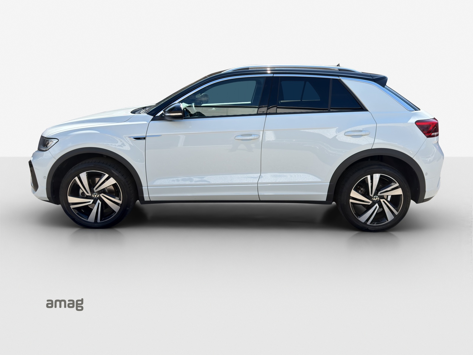 VW T-Roc 2.0 TSI R-Line DSG 4Motion-image-1