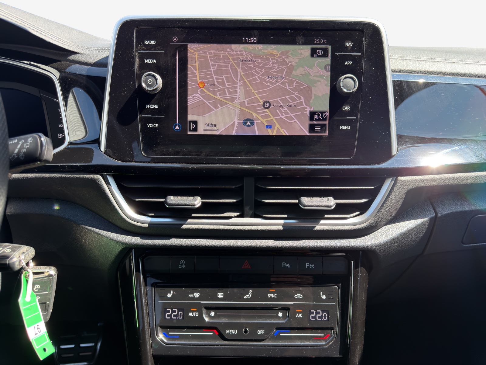 VW T-Roc 2.0 TSI R-Line DSG 4Motion-image-10