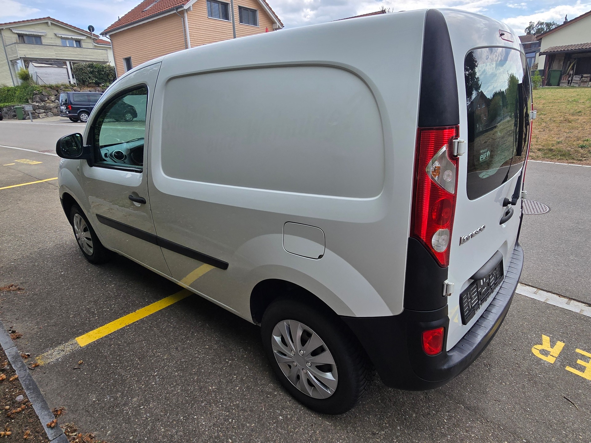 RENAULT 1.6 16V 105 Express-image-2