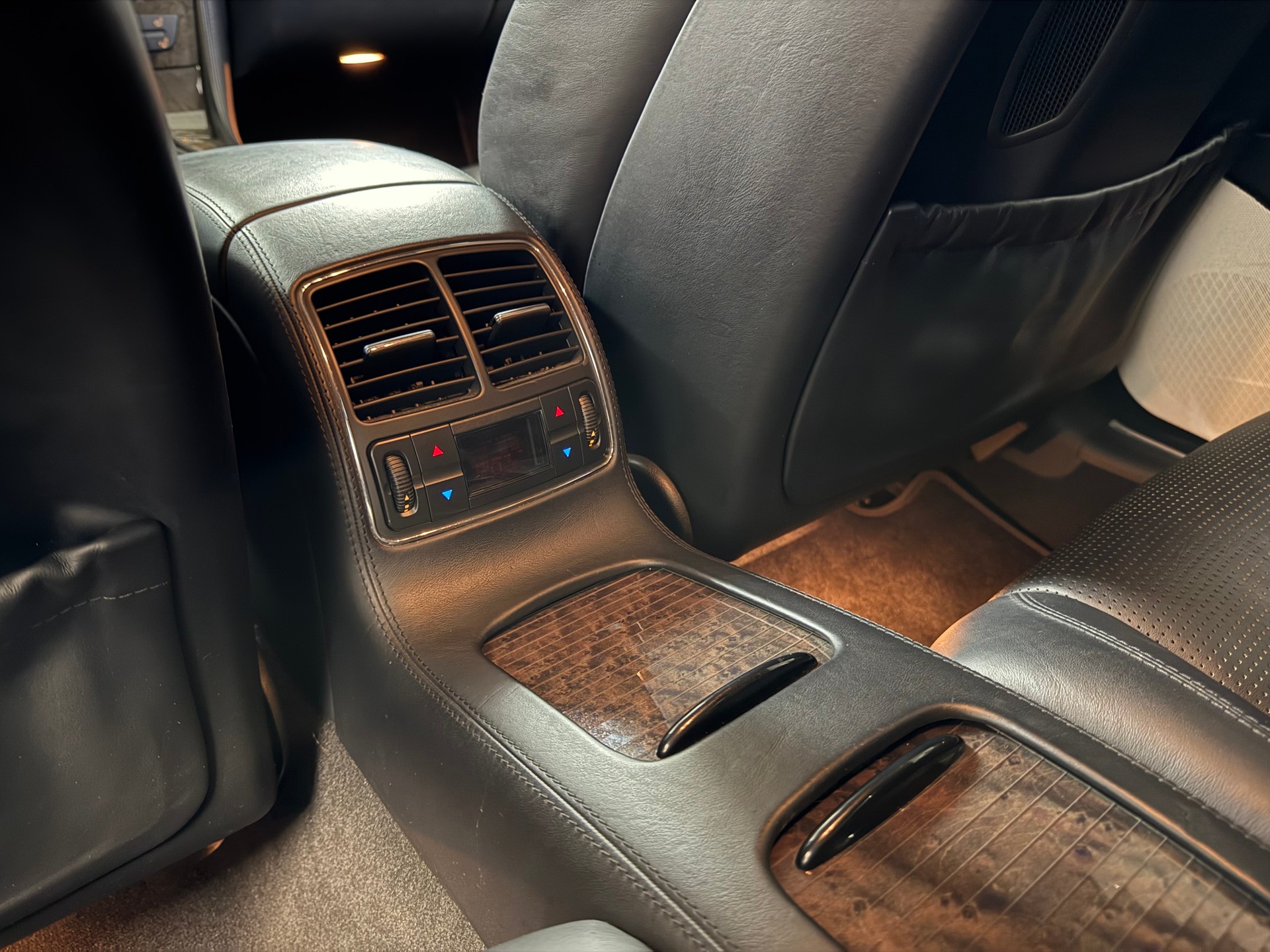 MERCEDES-BENZ CLS 63 AMG 7G-Tronic-image-9