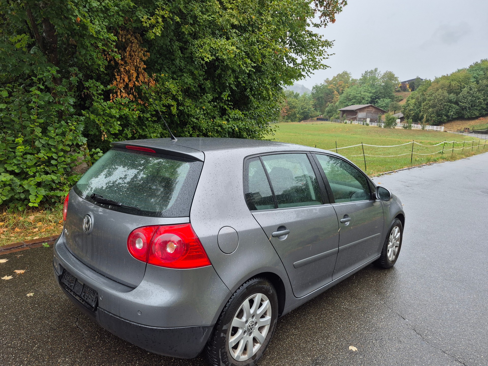 VW Golf 2.0 TDI Sport DSG-image-3