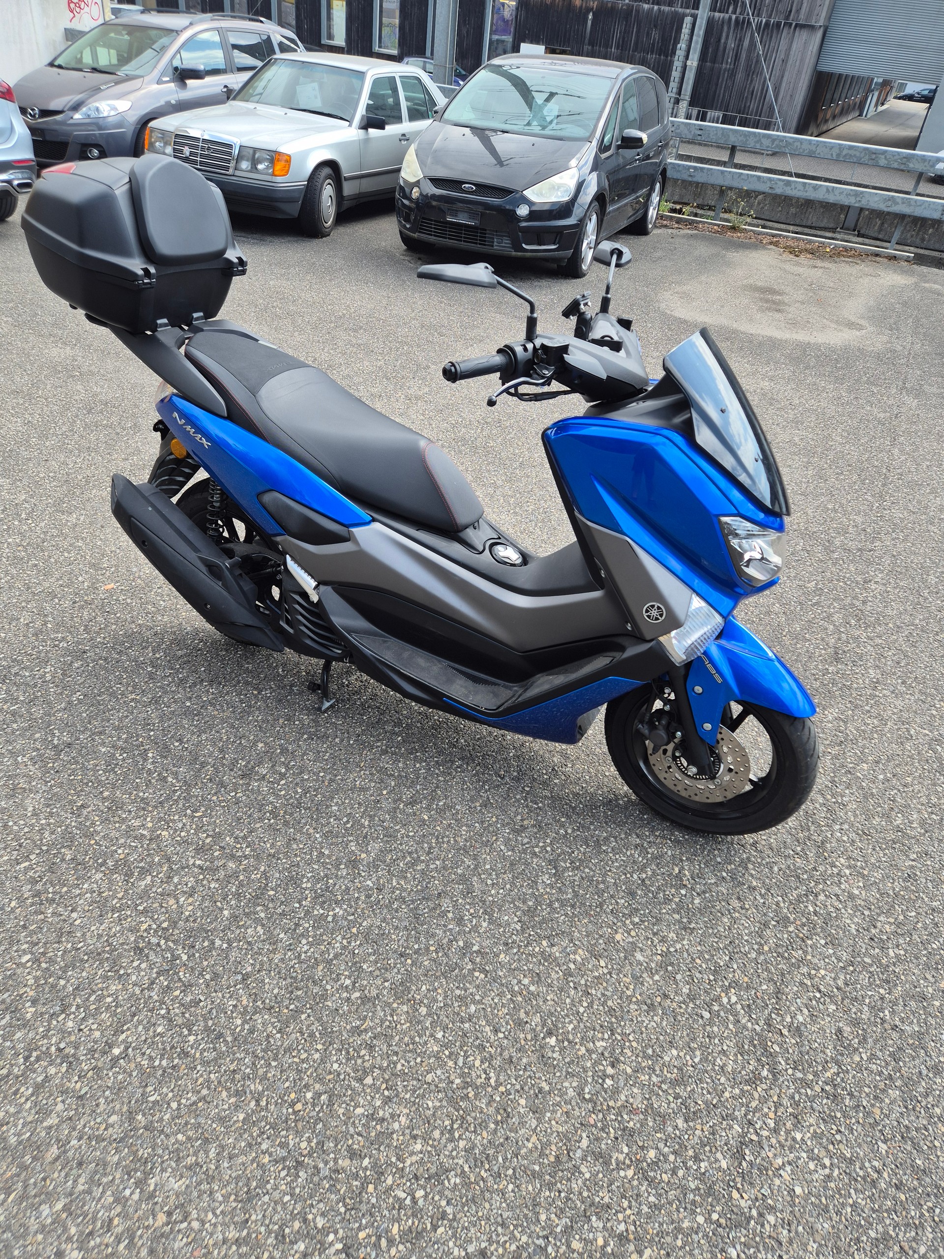 YAMAHA N-Max GPD 125A ABS
