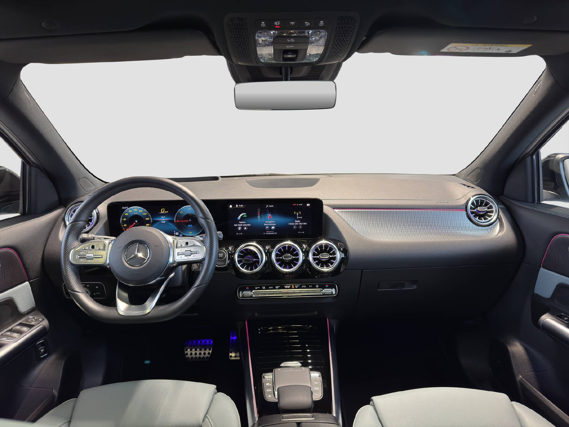 MERCEDES-BENZ EQA 300 Swiss Star AMG Line 4MATIC-image-8