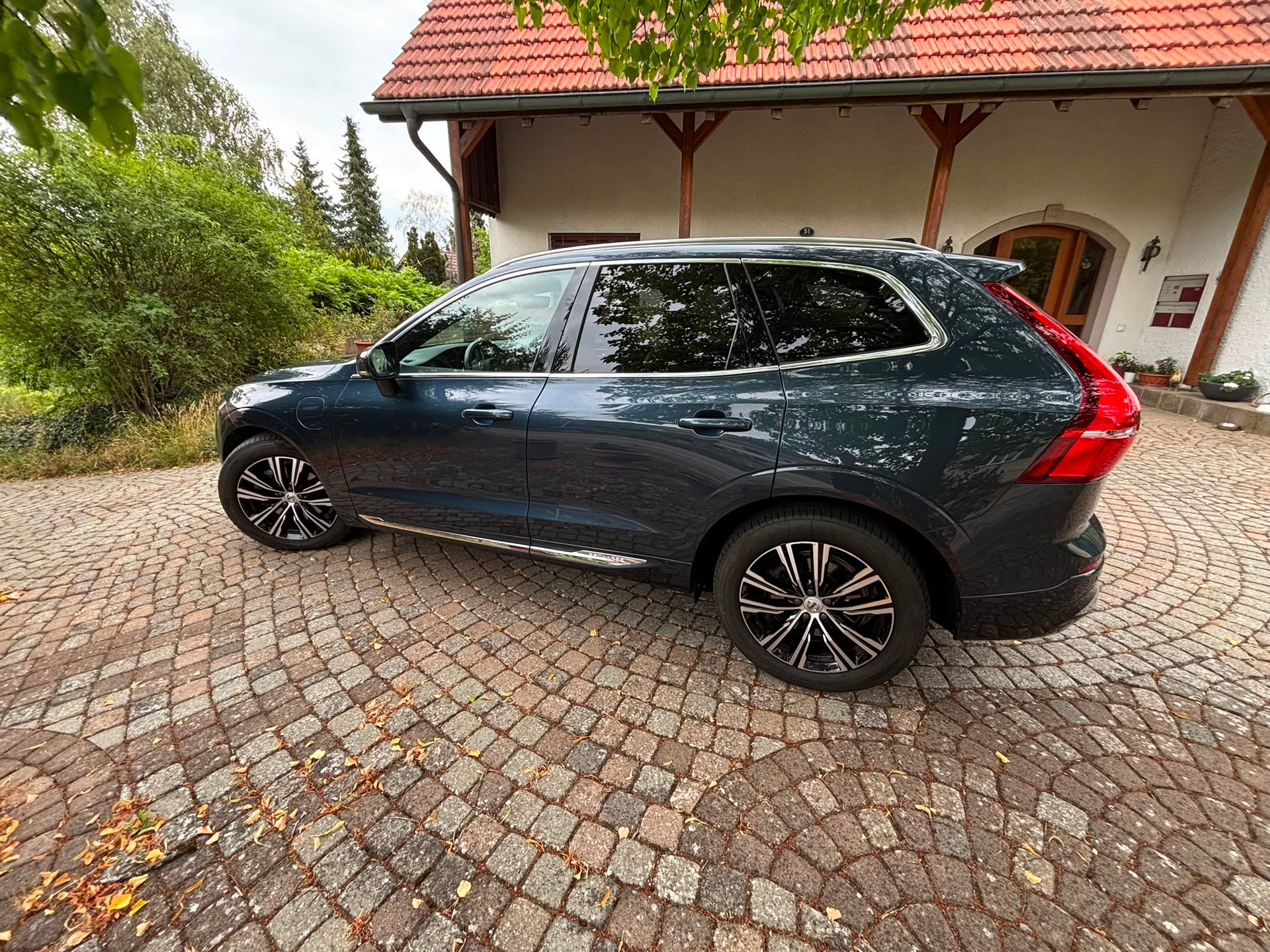 VOLVO XC60 T8 TE Inscription eAWD-image-2