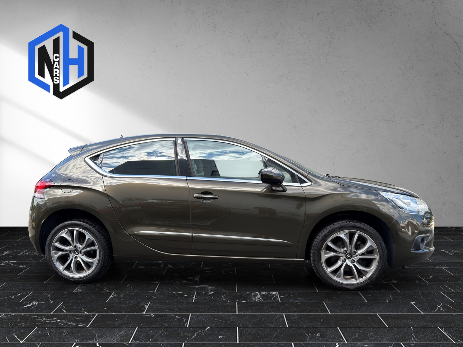 DS AUTOMOBILES DS4 1.6 THP Faubourg Addict Automatic-image-3