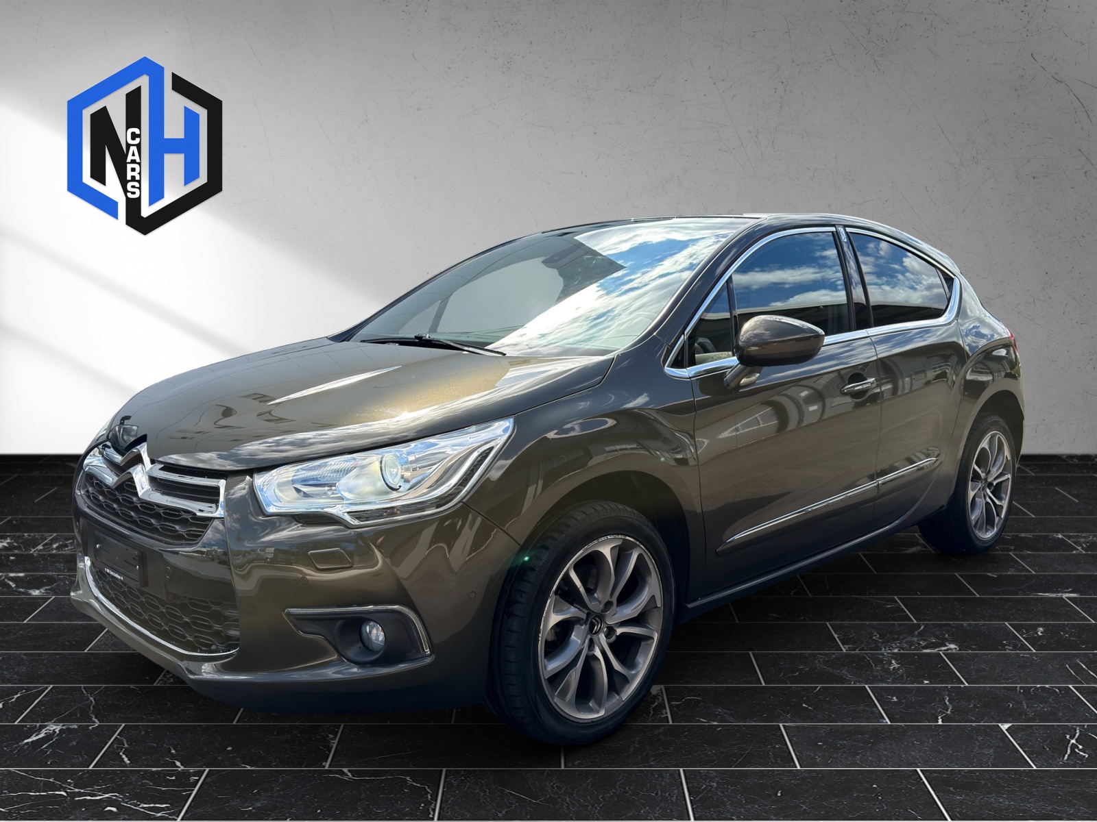 DS AUTOMOBILES DS4 1.6 THP Faubourg Addict Automatic-image-0