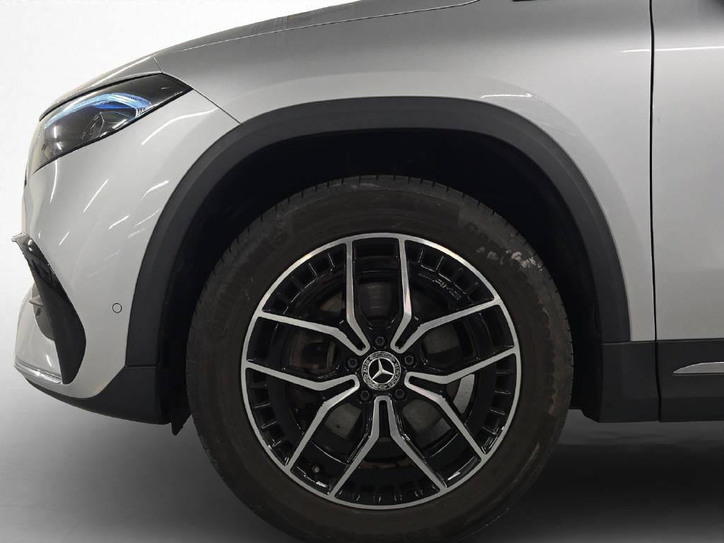 MERCEDES-BENZ EQA 350 AMG Line 4Matic-image-7