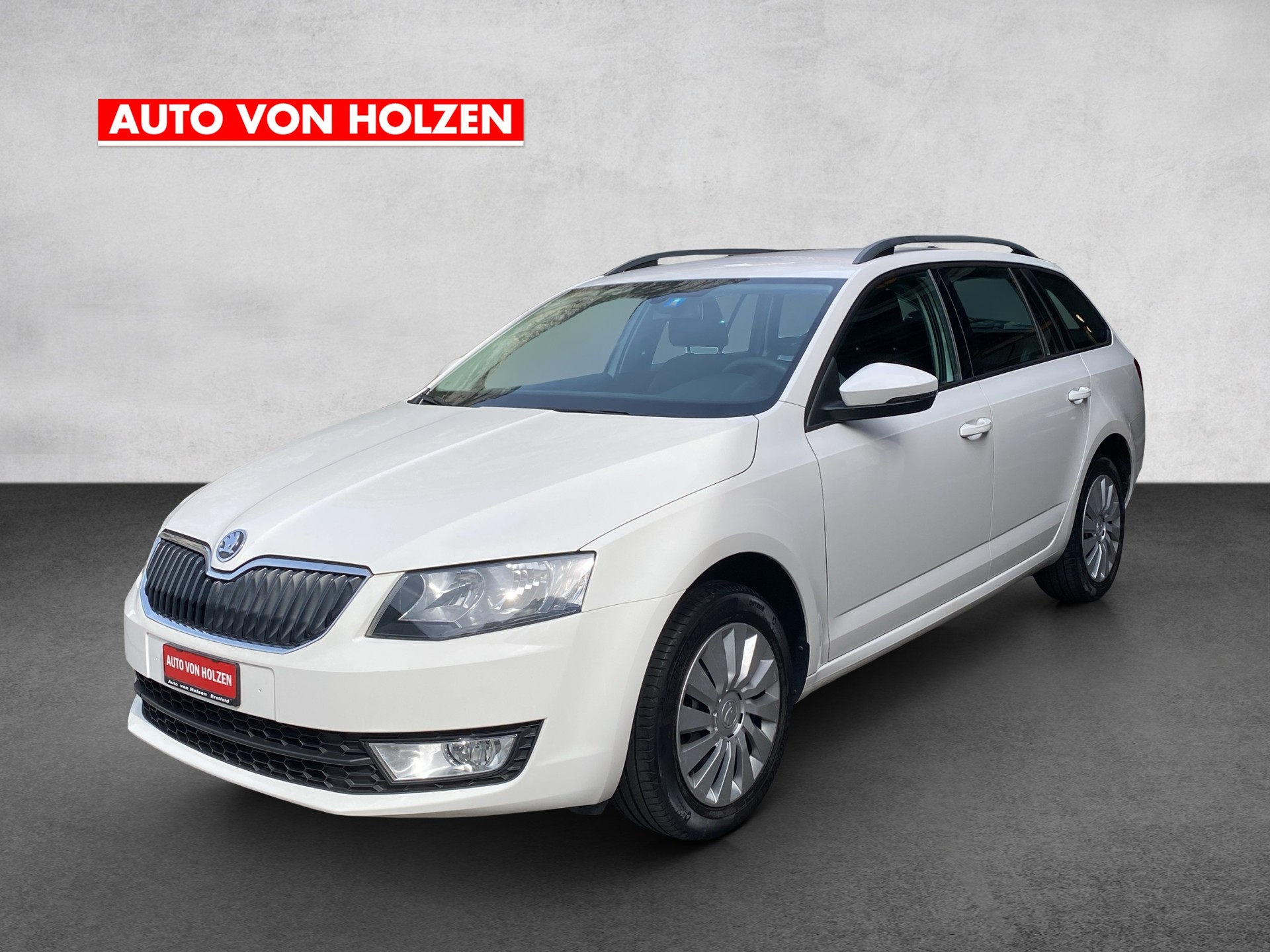 SKODA Octavia Combi 1.6 TDI Ambition 4x4-image-0