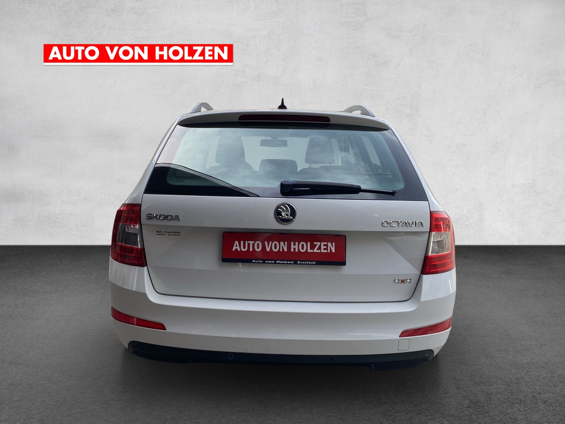 SKODA Octavia Combi 1.6 TDI Ambition 4x4-image-2