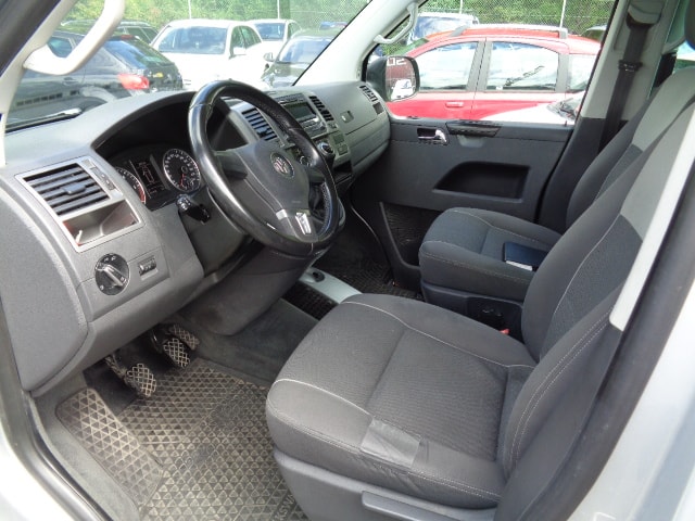 VW T5 Multivan 2.0 TDI CR Startline 4Motion-image-5