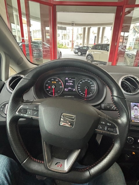 SEAT Ibiza 1.0 EcoTSI FR-image-6