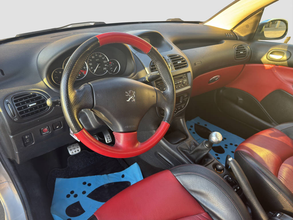 PEUGEOT 206 CC 1.6 16V Platinium-image-9
