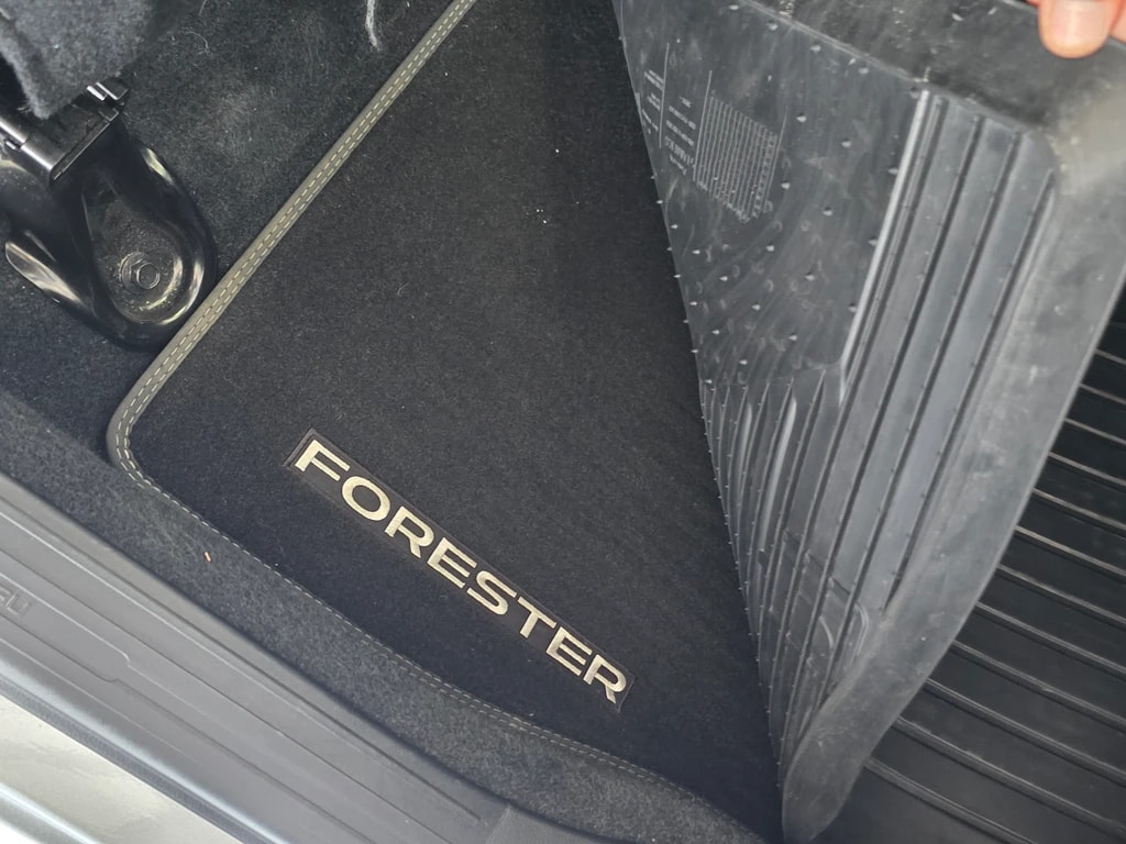 SUBARU Forester 2.0i Swiss Plus Lineartronic 8fache Alufelgen-image-12