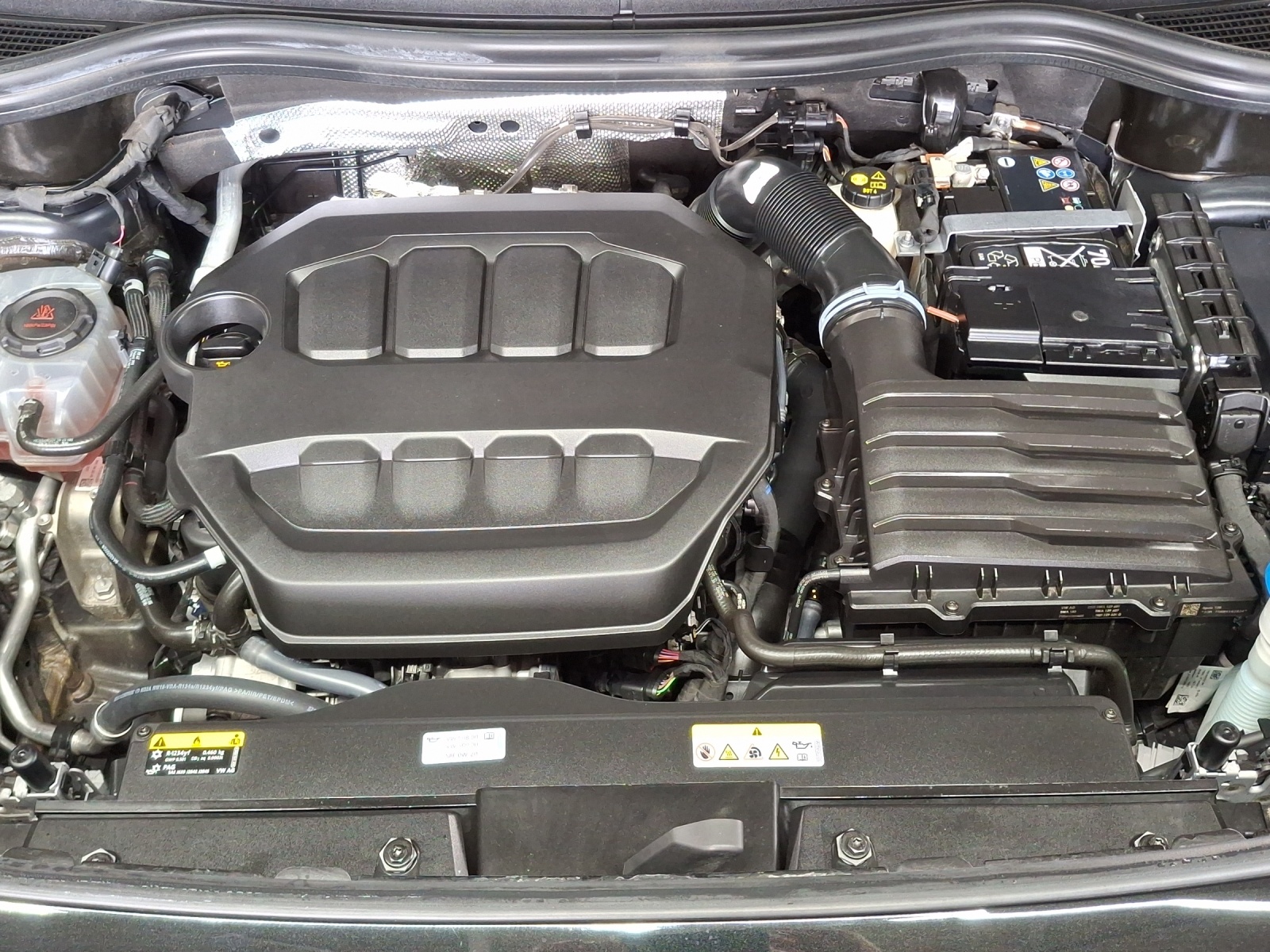 VW Tayron 2.0 TSI R-Line DSG 4Motion-image-13