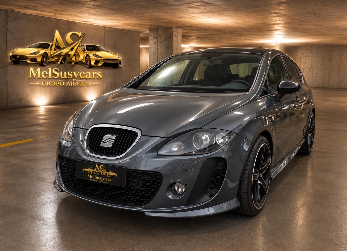 SEAT Leon 2.0 TSI Cupra R-Evolution-image-0