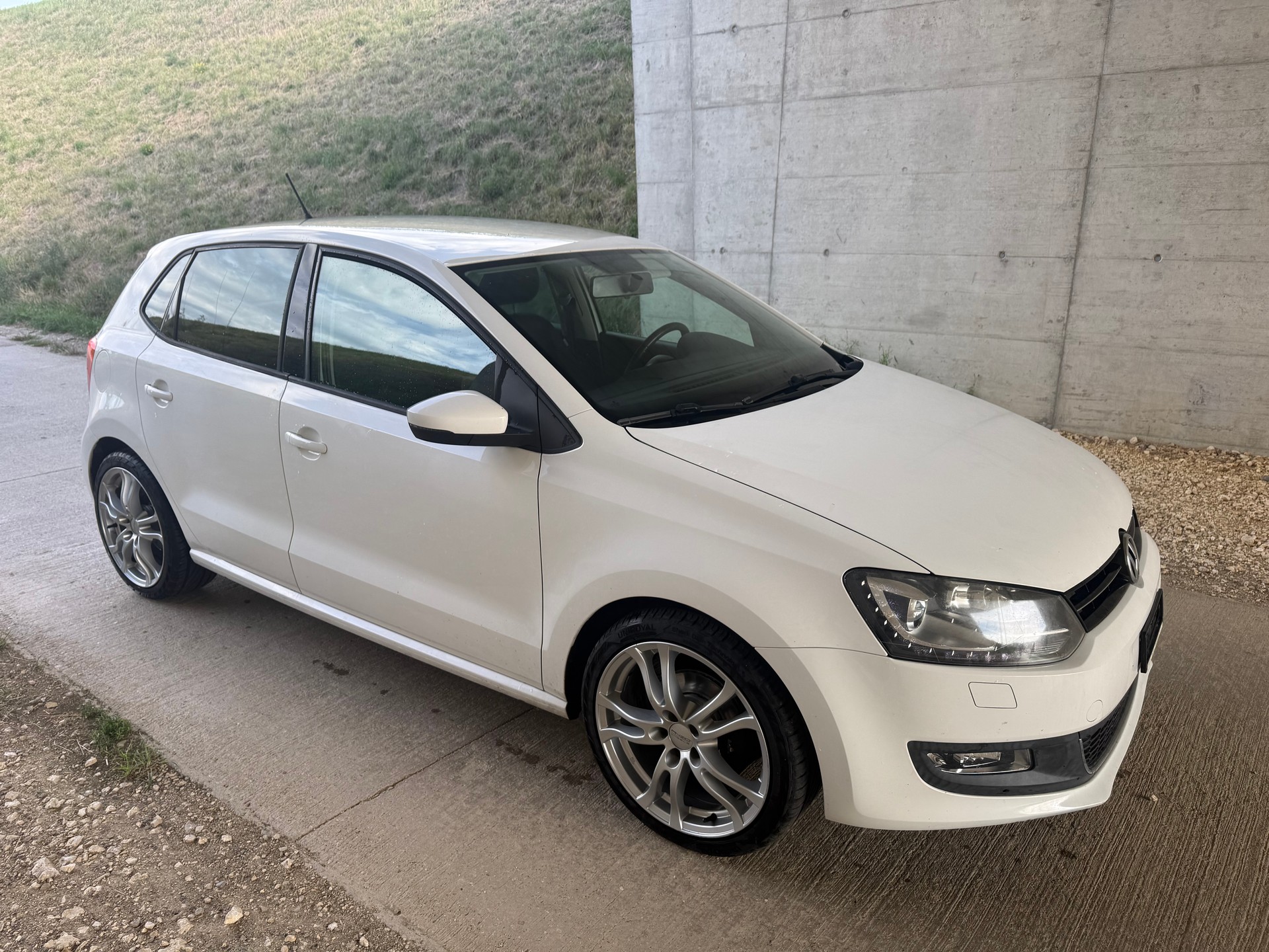 VW Polo 1.2 TSI Comfortline-image-5
