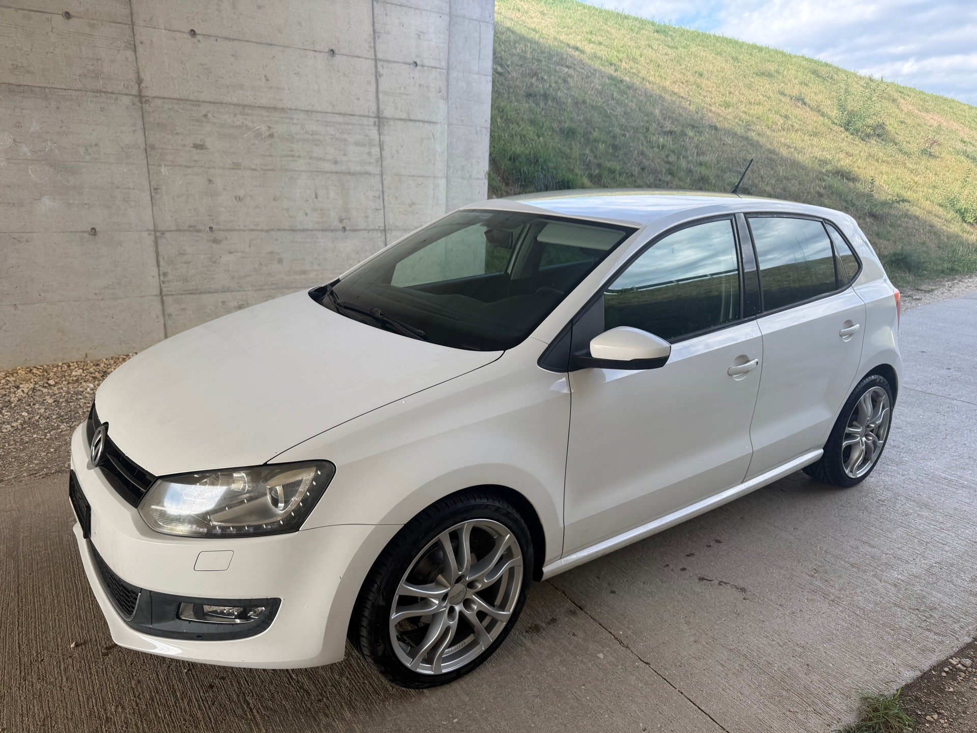 VW Polo 1.2 TSI Comfortline-image-1
