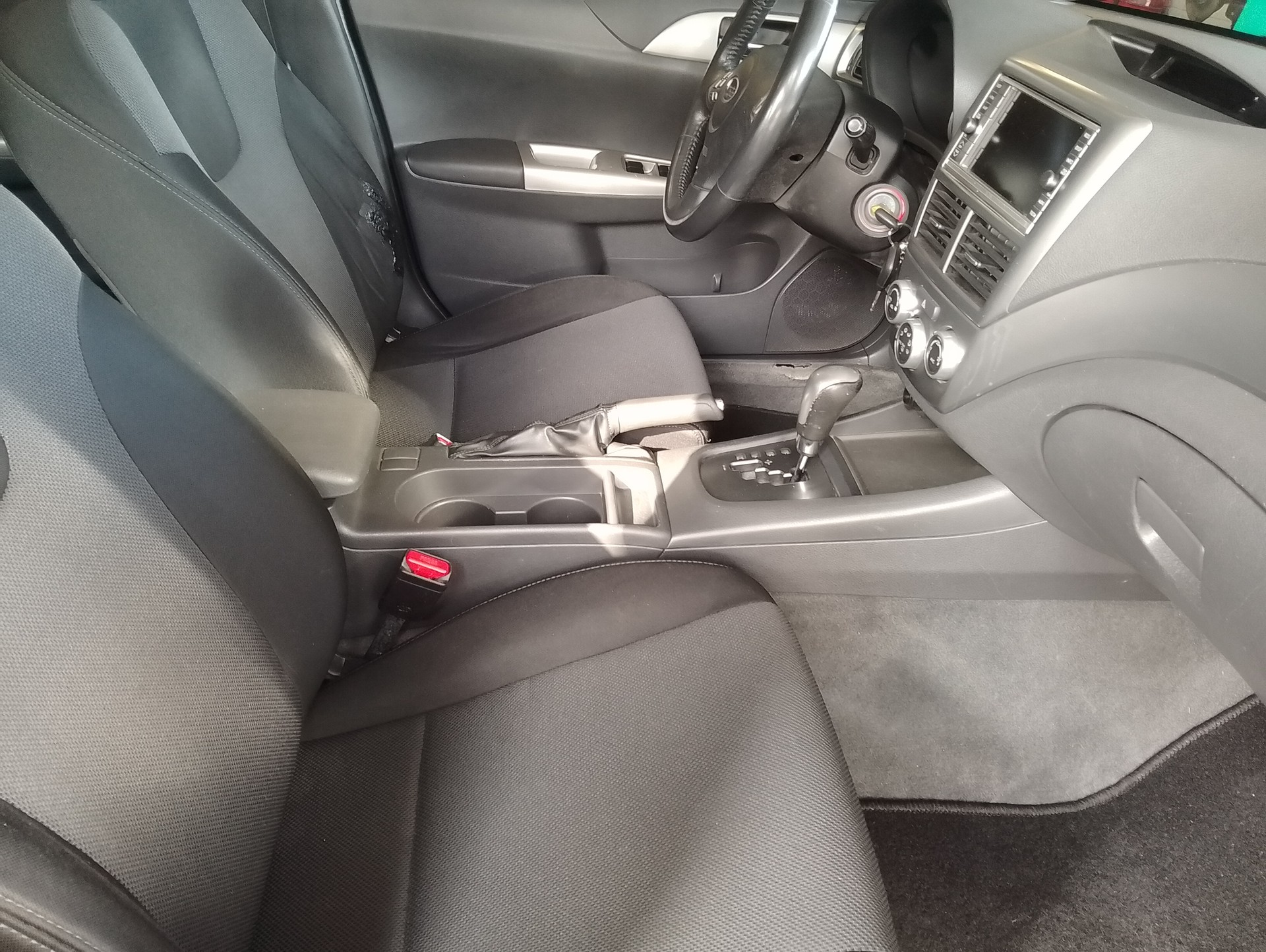SUBARU Impreza 2.0R Comfort Automatic-image-14