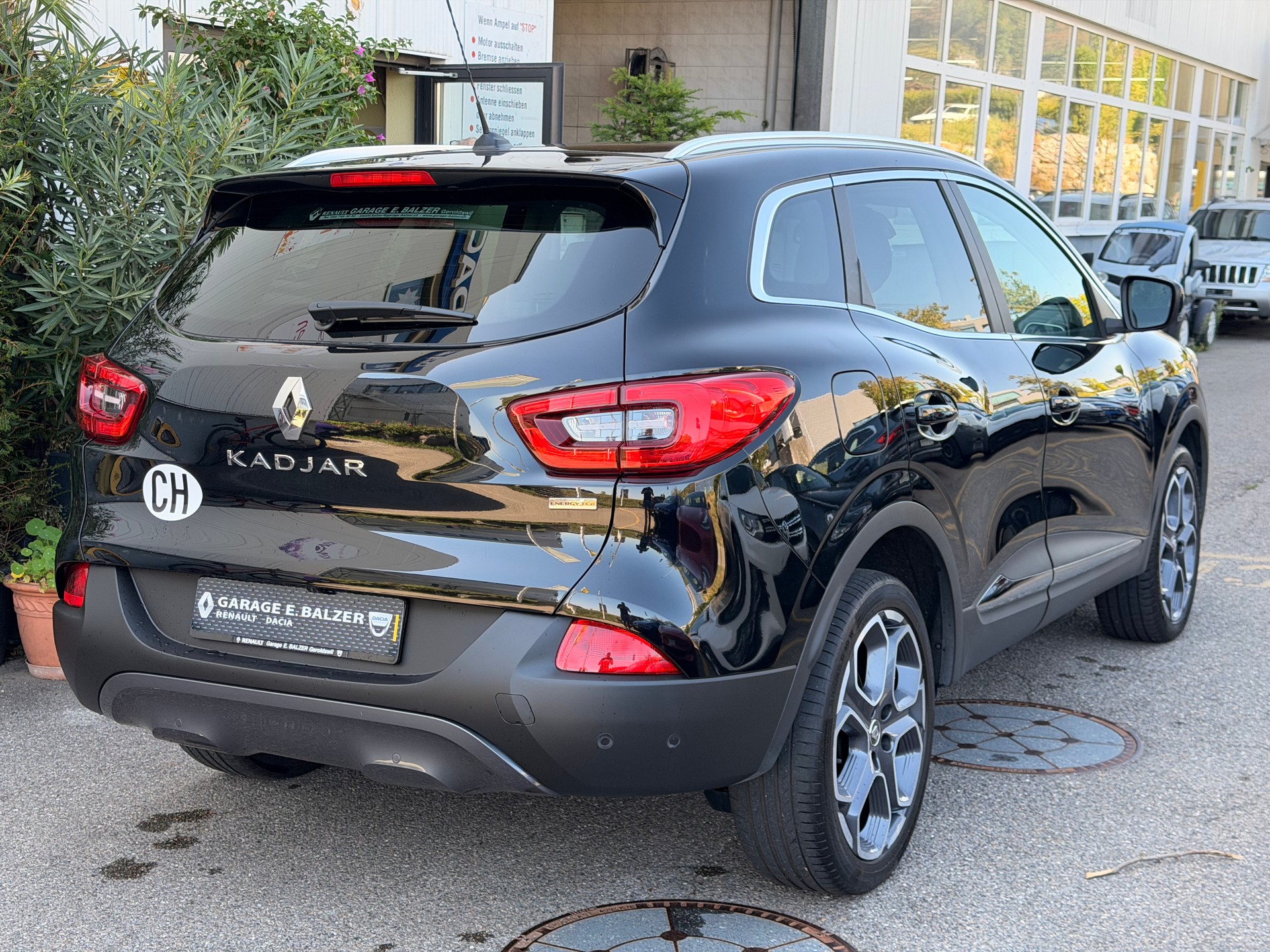 RENAULT Kadjar 1.6 16V Turbo Intens-image-3
