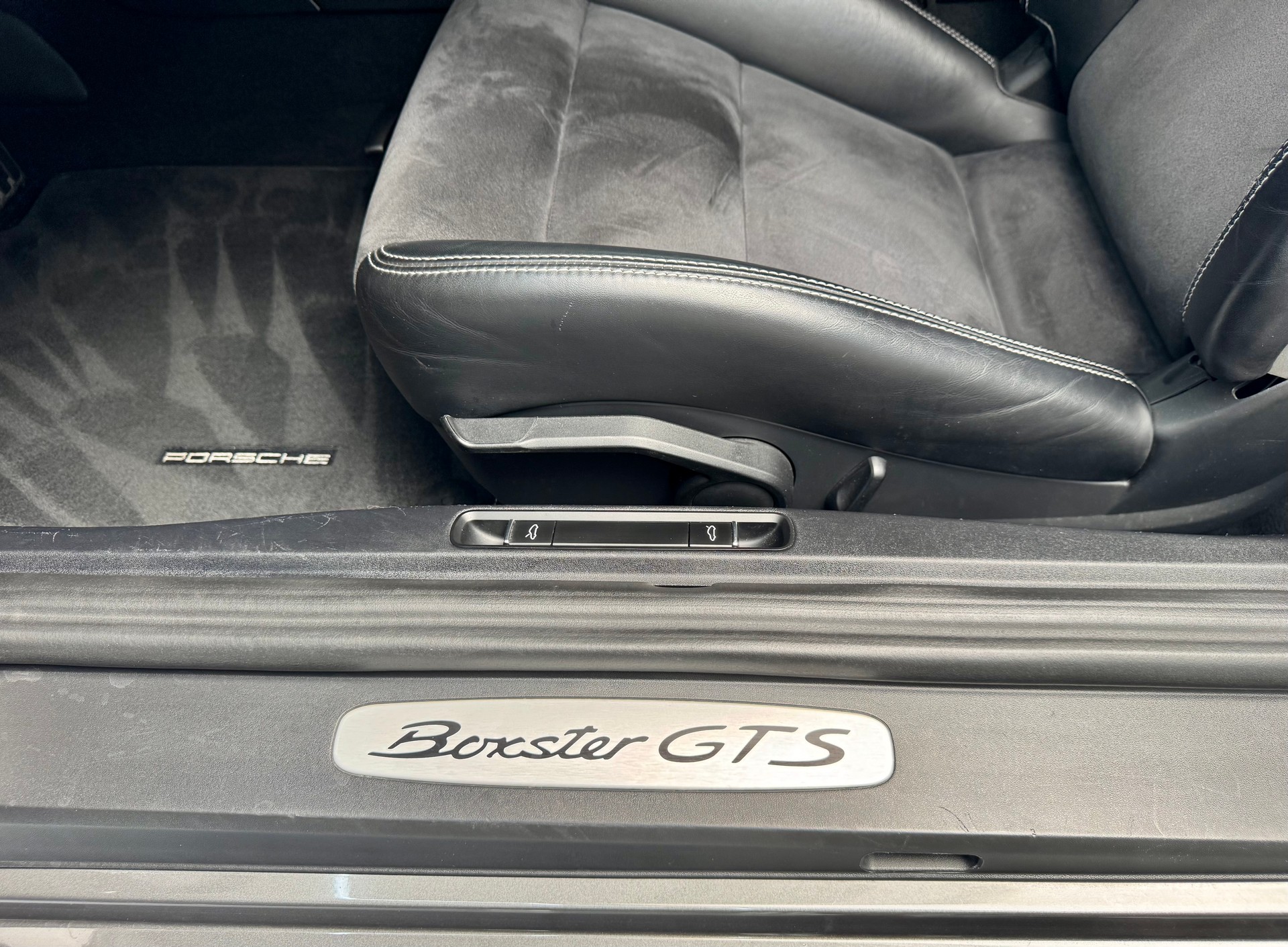 PORSCHE Boxster GTS 3.4 PDK-image-13