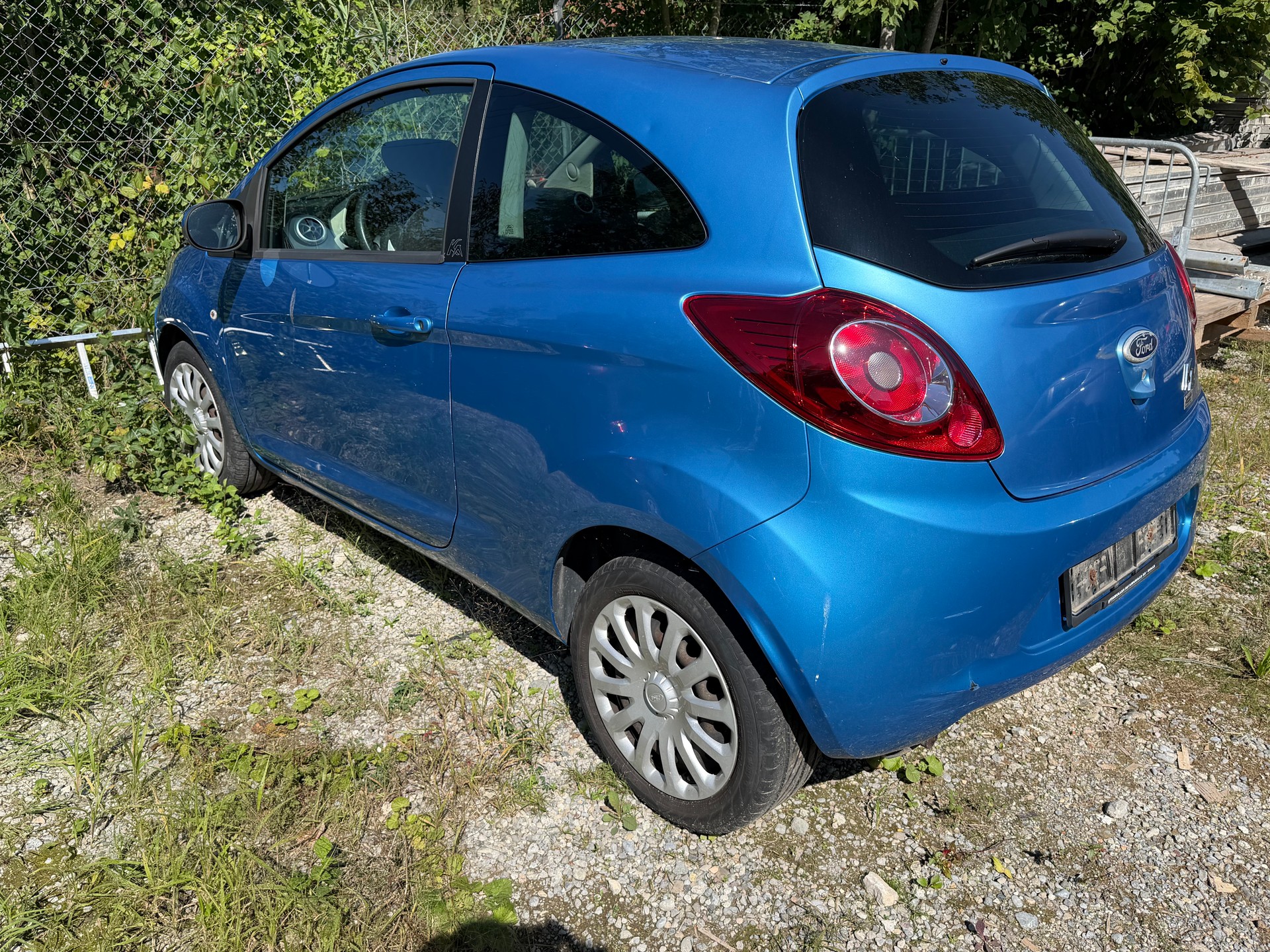 FORD KA 1.25 Titanium-image-2