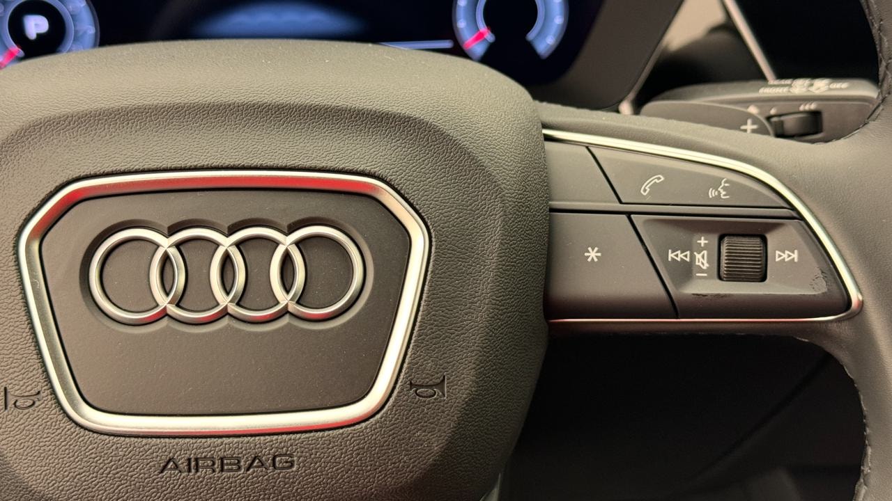 AUDI A3 Sportback TFSI 150 kW quattro S line S tronic-image-9