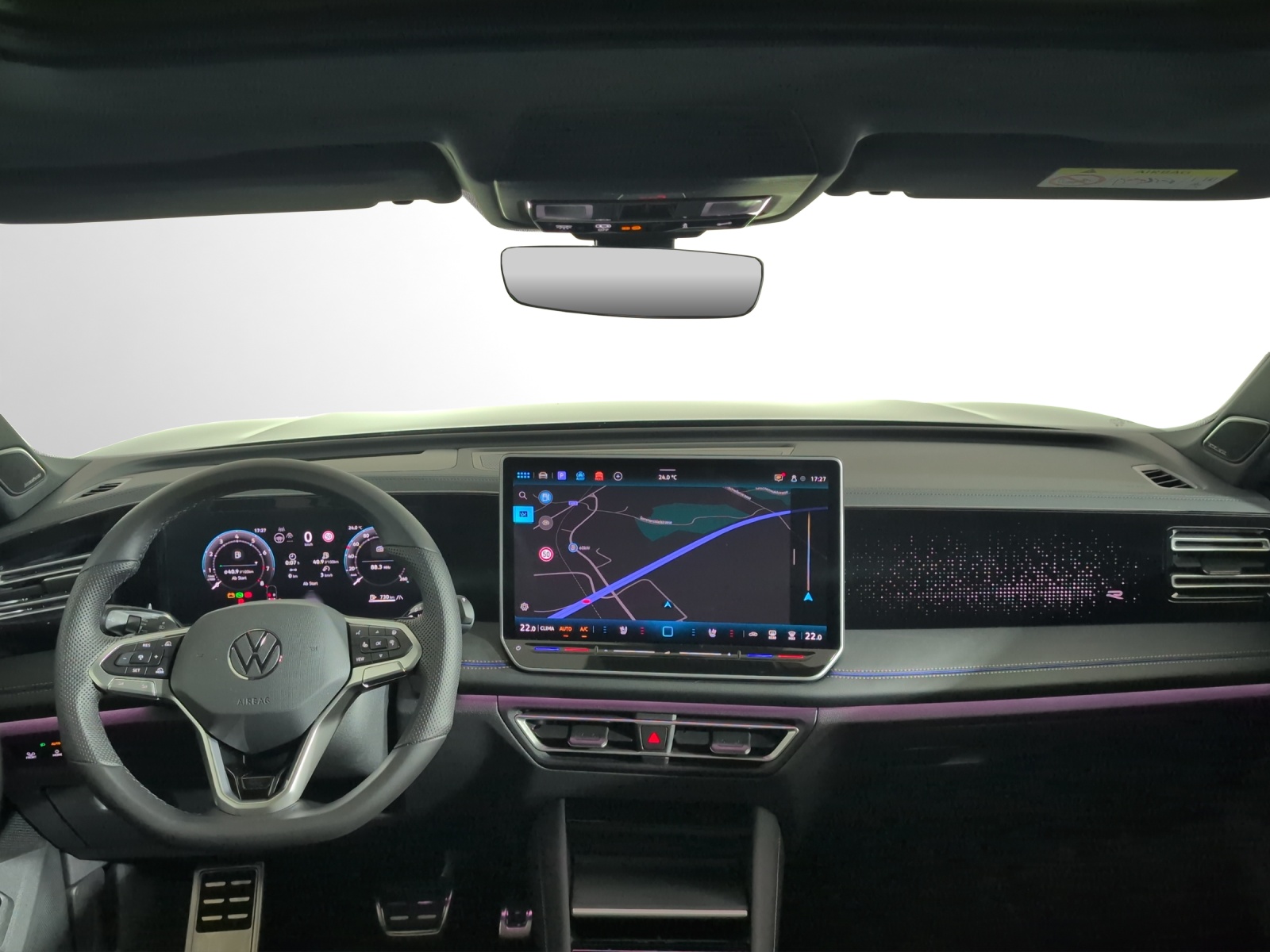 VW Tiguan 2.0 TSI DSG R-Line 4Motion-image-9