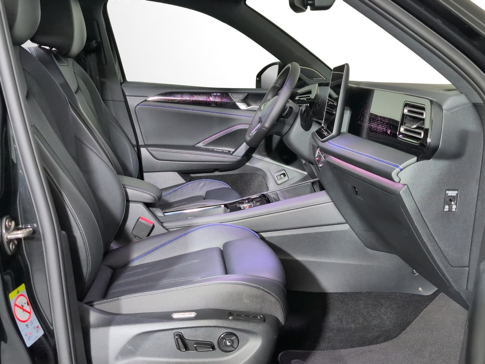 VW Tiguan 2.0 TSI DSG R-Line 4Motion-image-6