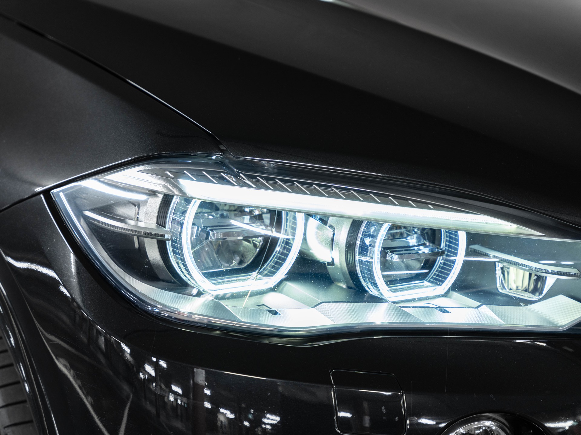 BMW X5 xDrive 40d Steptronic M-Paket-image-12
